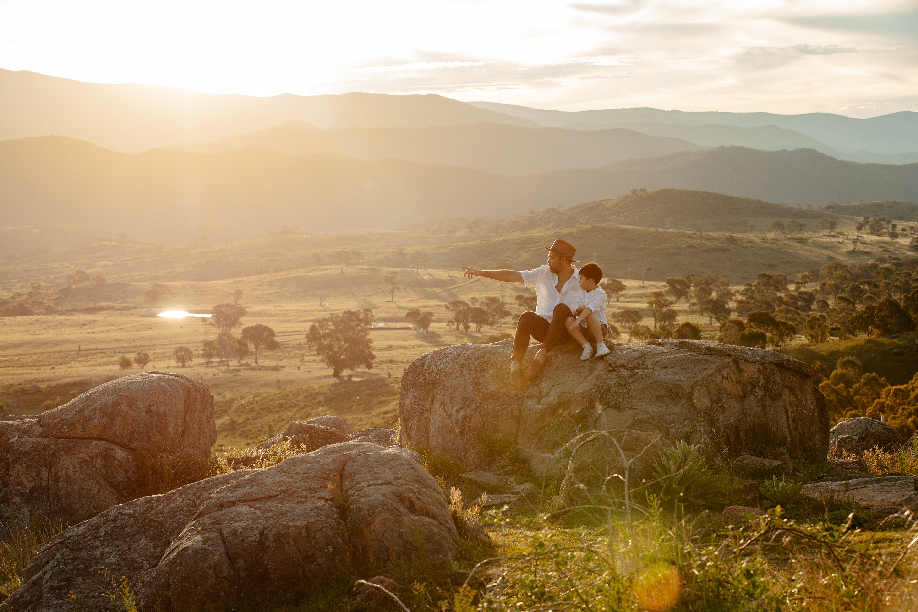 Lifestyle family photography in Canberra captured by Olia Photography, warm and natural family photos.