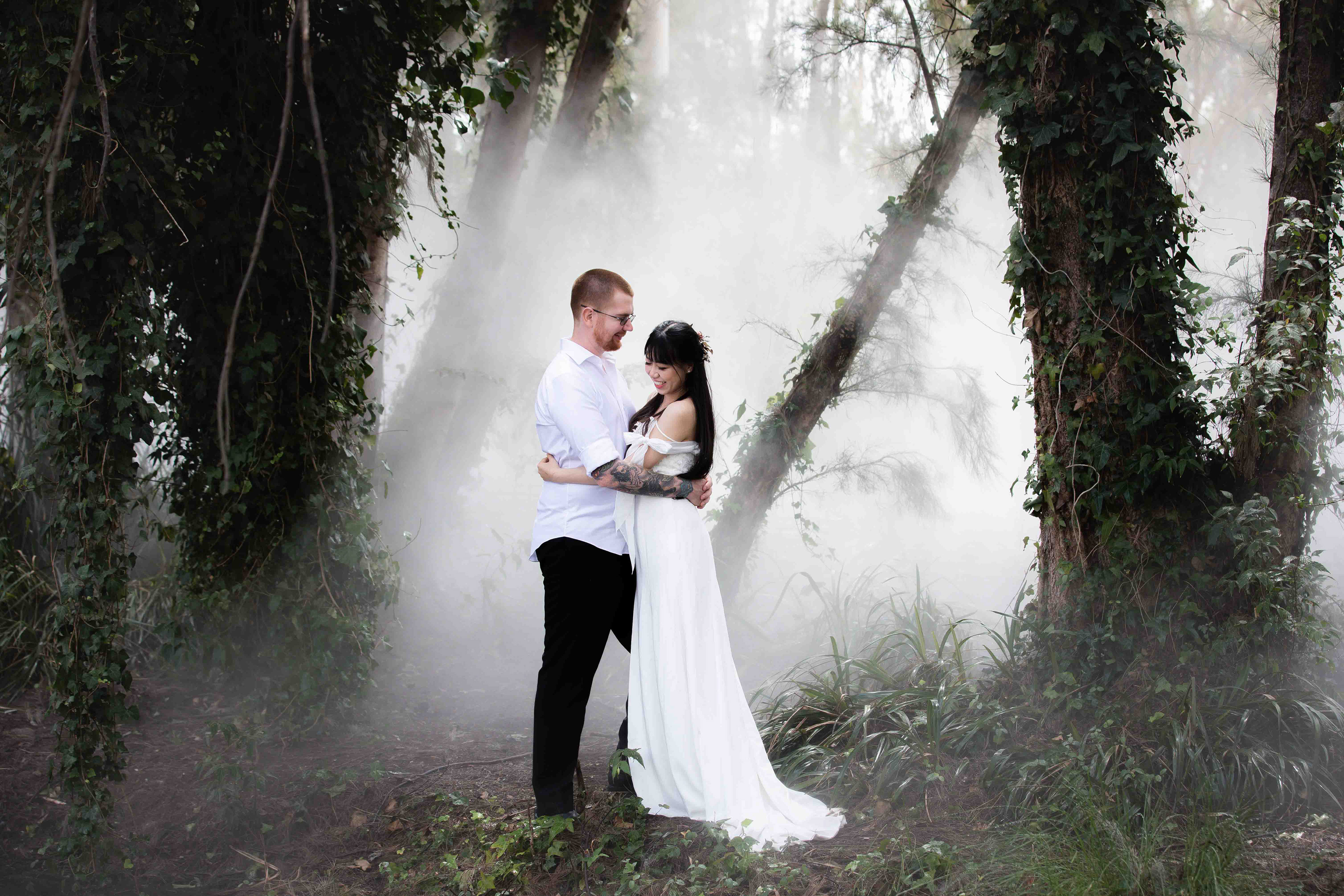 Elopement in the Sculpture Gardens in Canberra. Captured by Olia Photography.