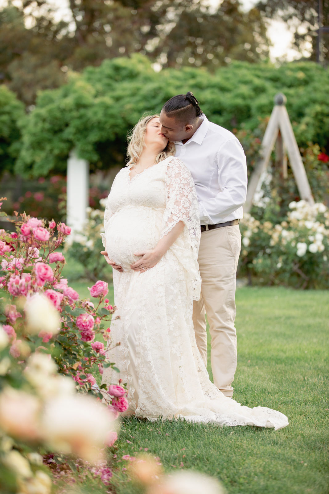 Maternity photography in Canberra. Pregnancy photo session. © Olia Photography.