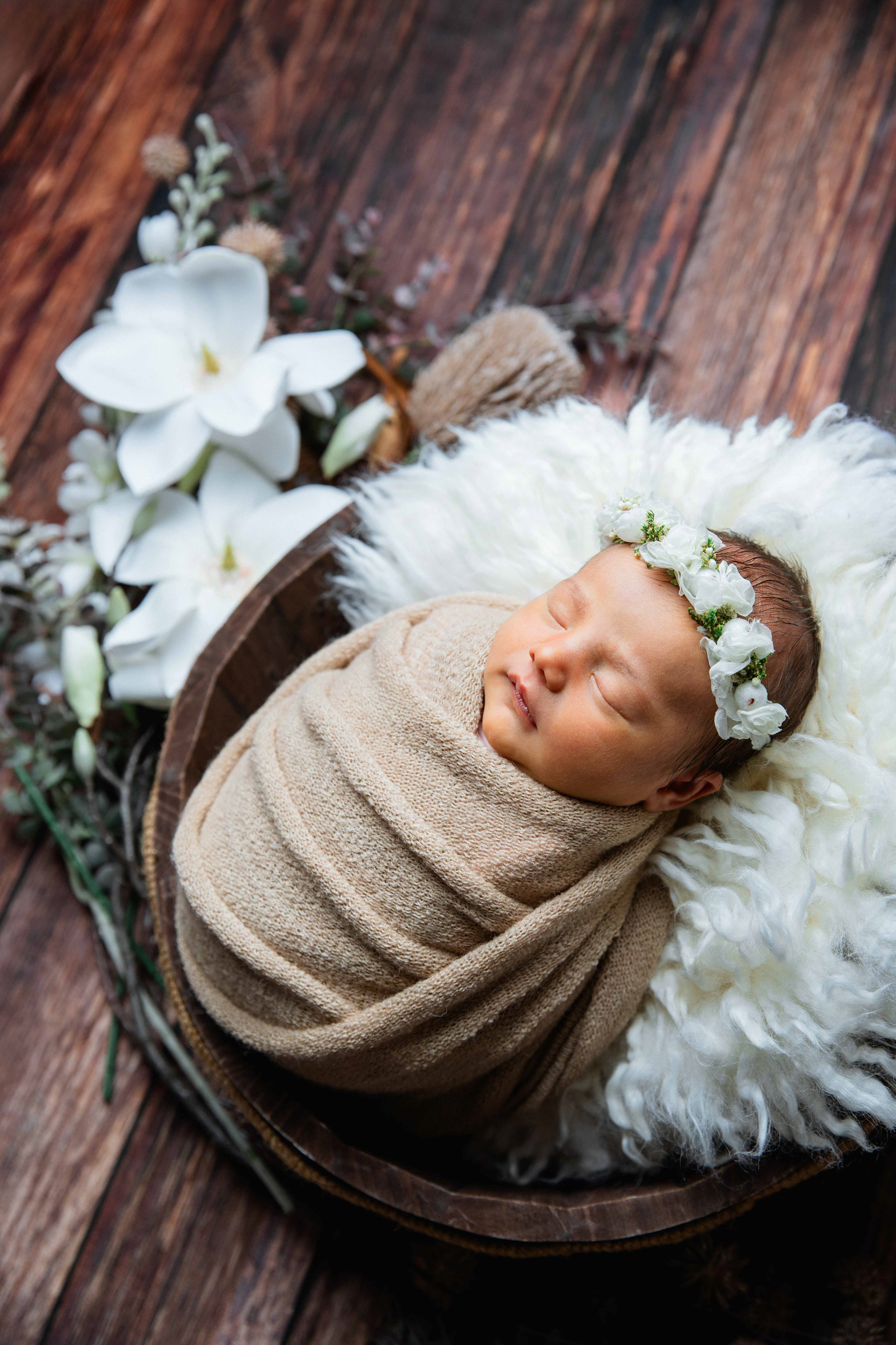 Newborn photo session in Canberra. Captured by Olia Photography.