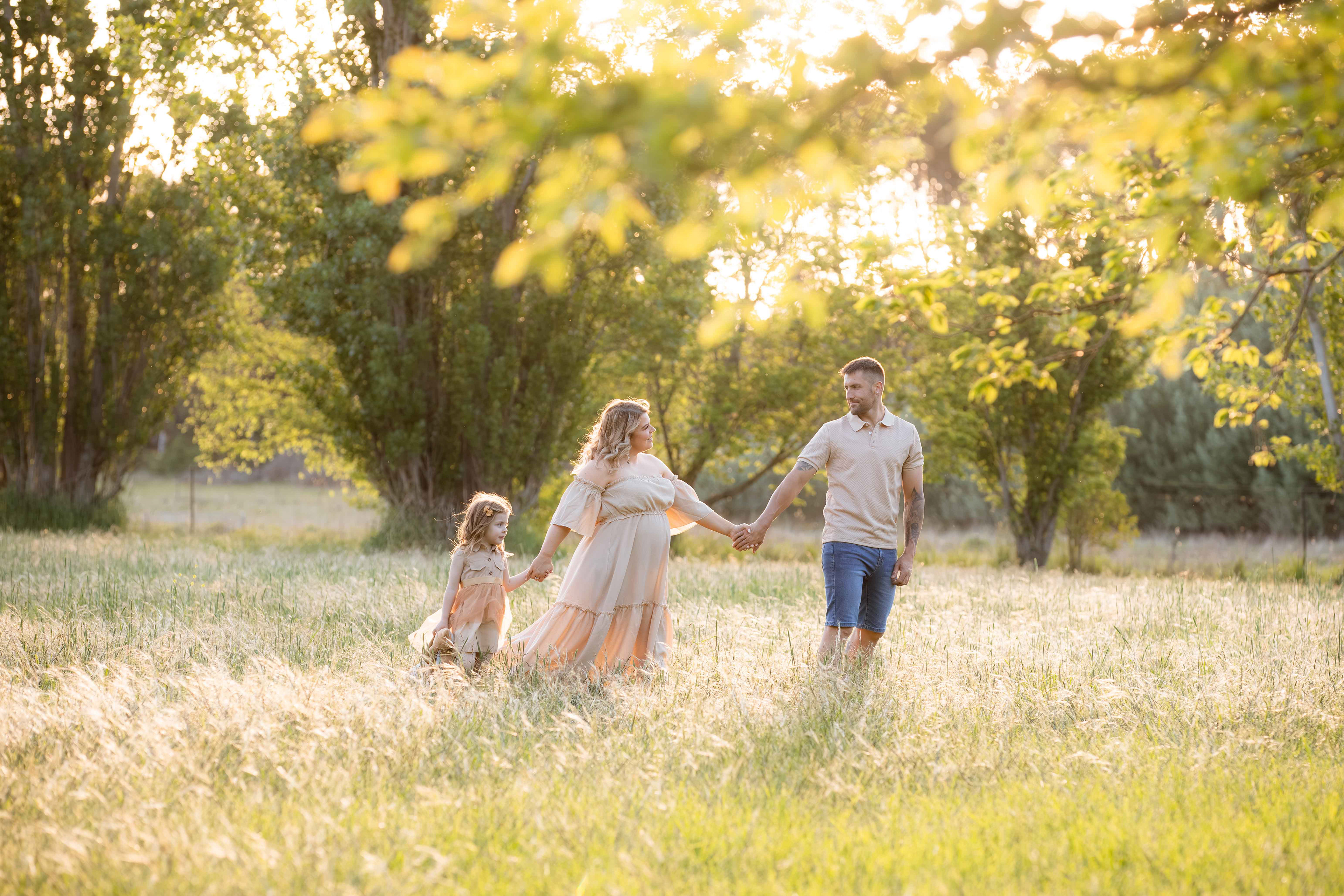 Maternity photo session in Canberra. Captured by Olia Photography.