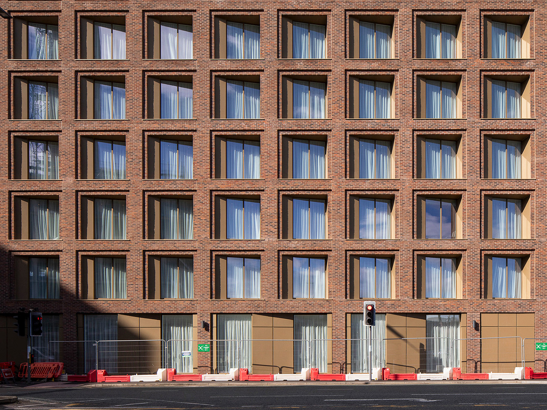 Manchester. Paradox of the New Urban Landscape