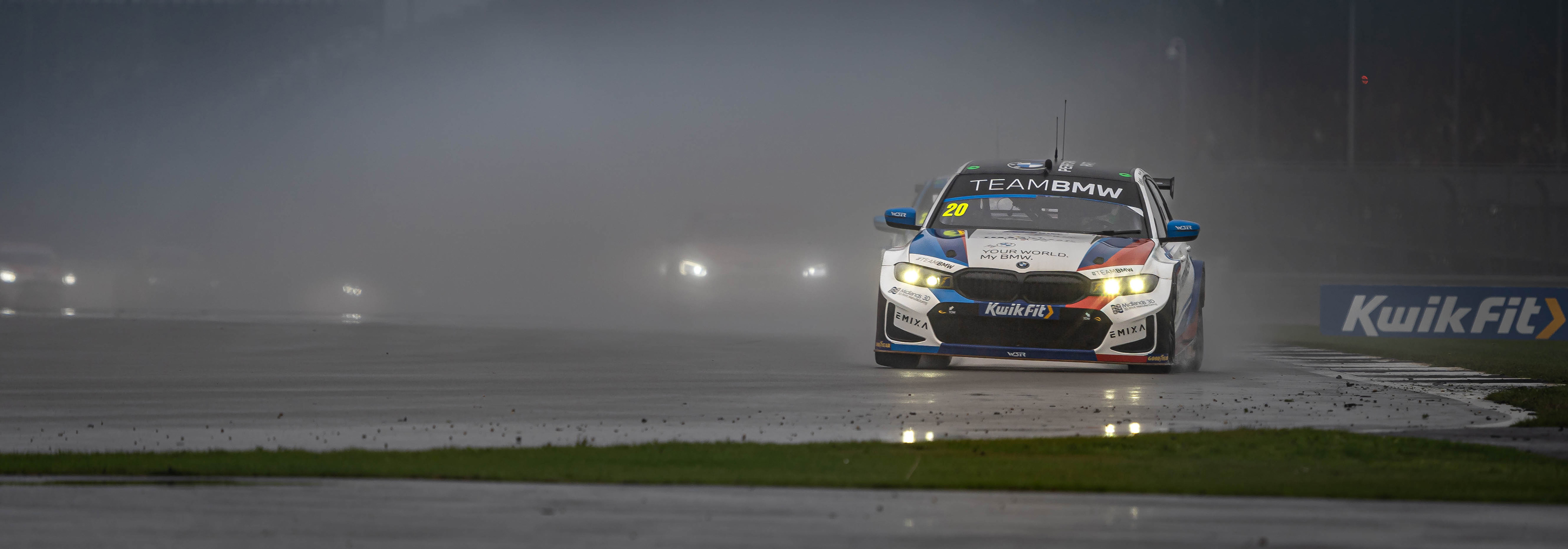 Colin Turkington - Team BMW - BMW 330e M Sport