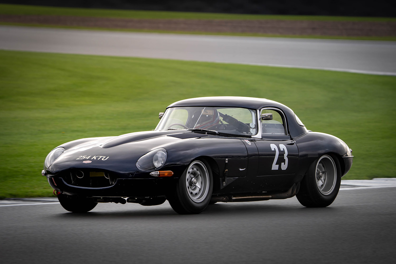 Jaguar e-type - 1961