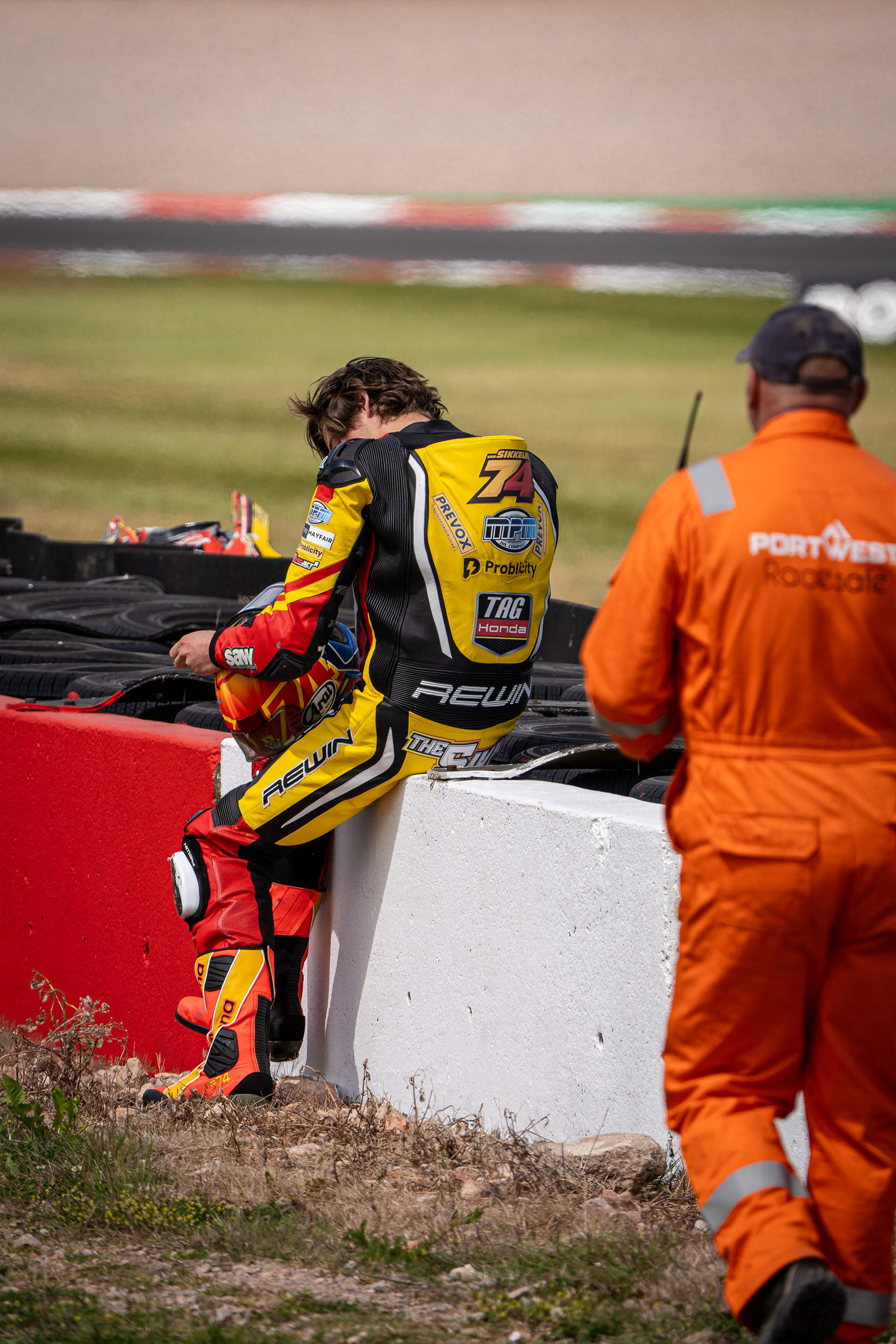 74 - Jamie Van Sikkelerus after a crash