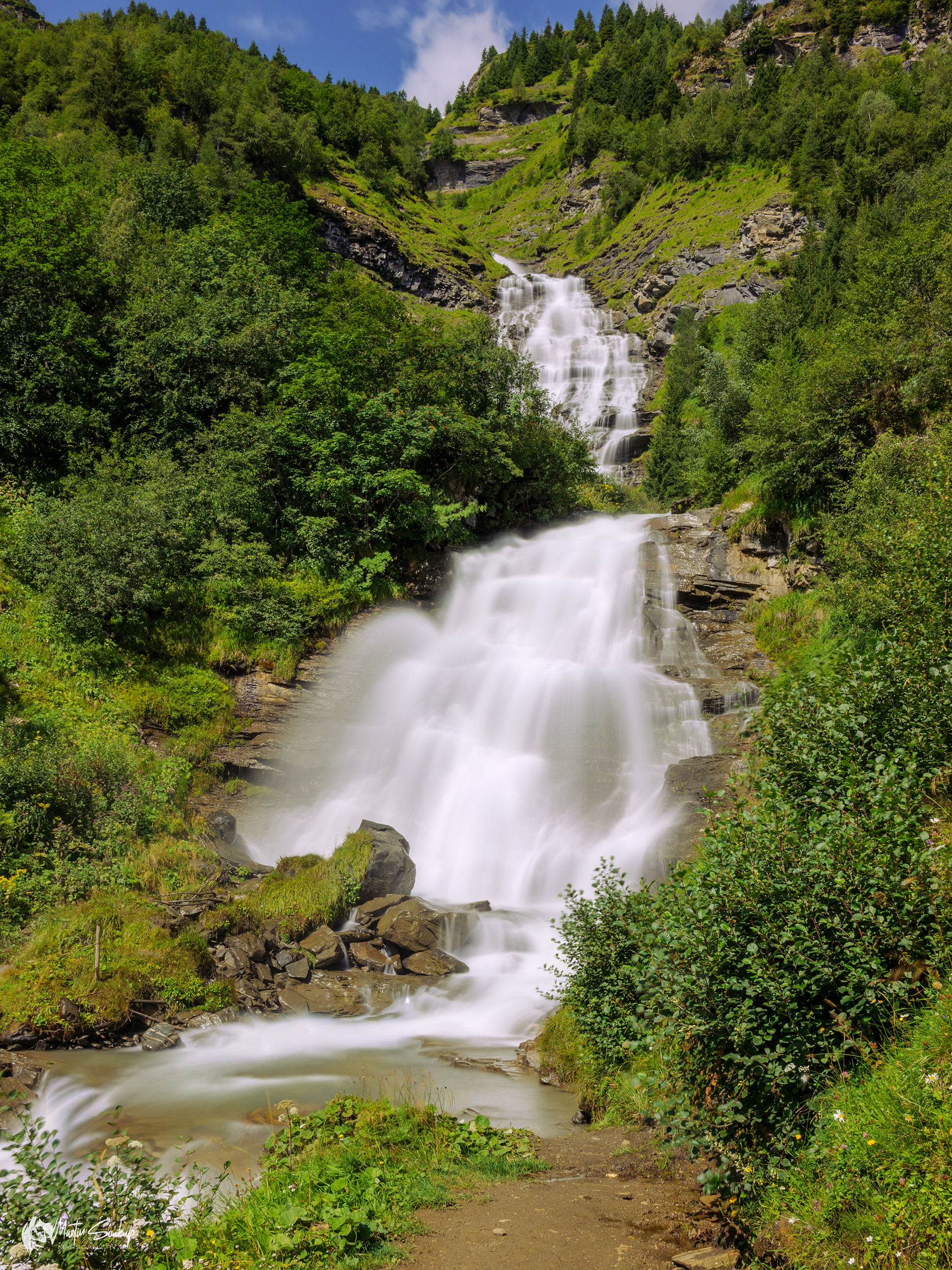 Střední kaskády vodopádů Walcherfall