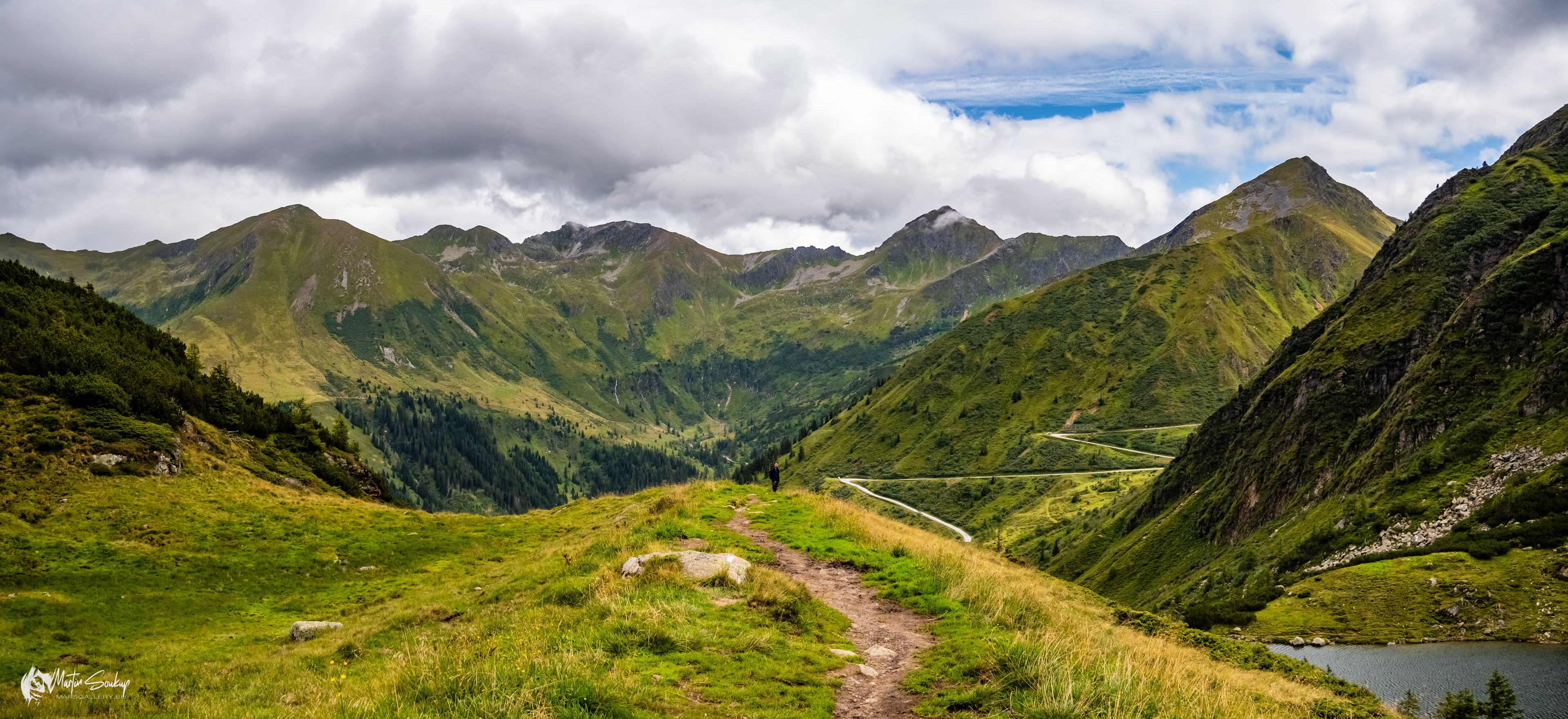Rottenmannské Taury. Pohled nad jezerem Unterer Kaltenbachsee