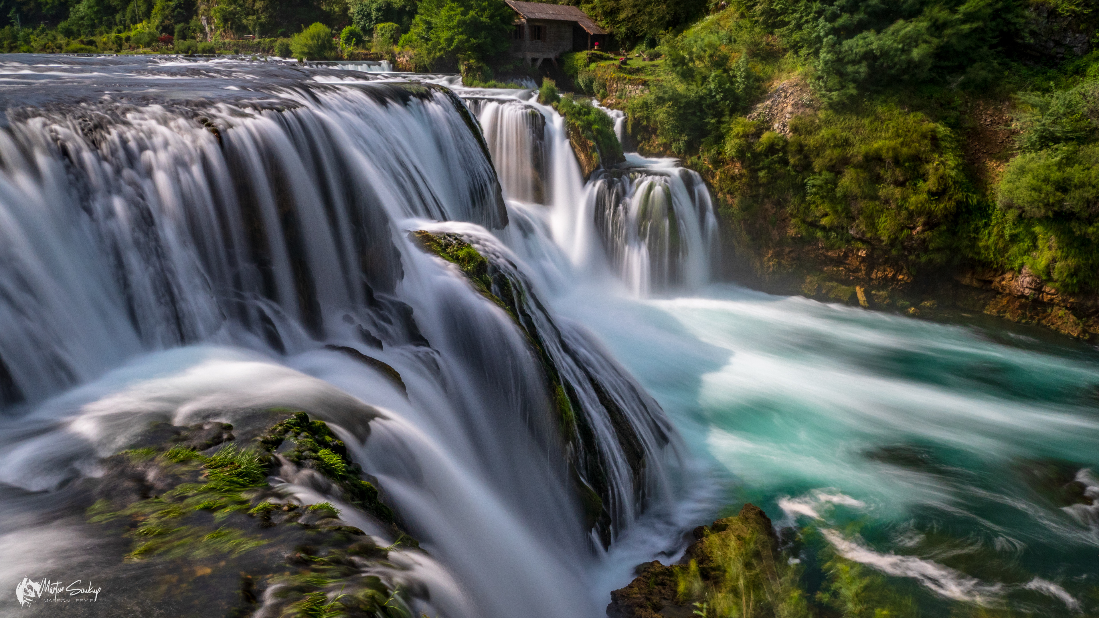 Vodopád Štrbački buk na řeče UNA