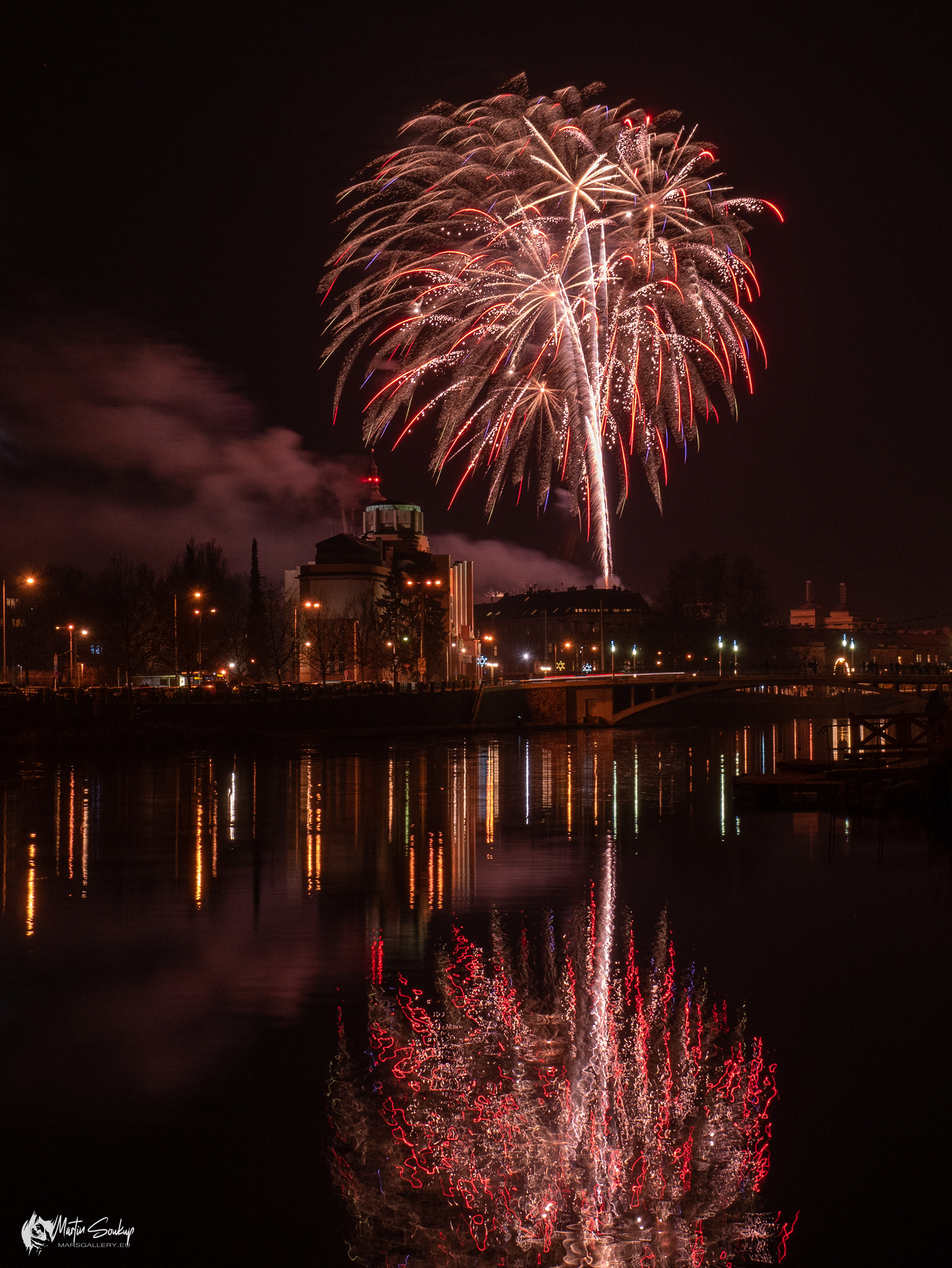 Novoroční ohňostroj 2020