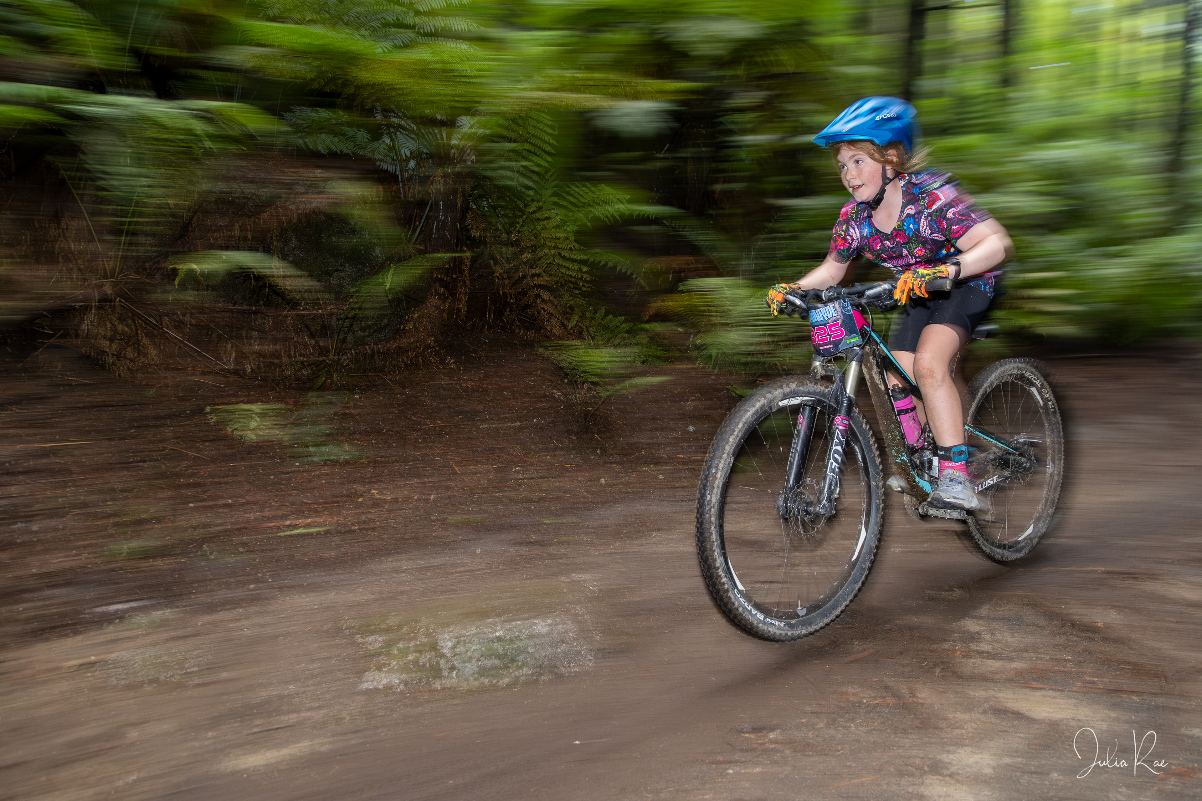 Cateye Moonride 24/12/6hr Race