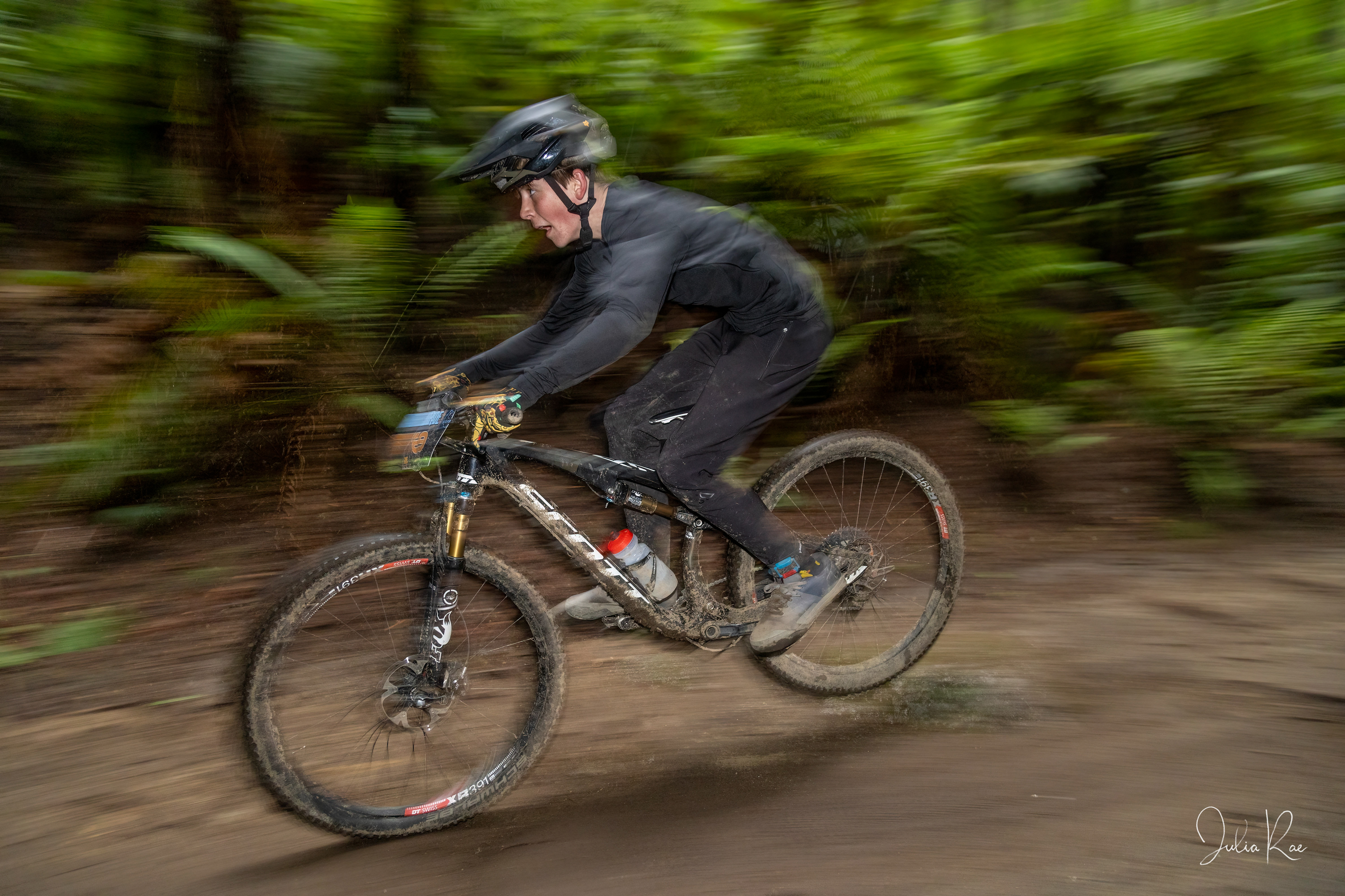 Cateye Moonride 24/12/6hr Race