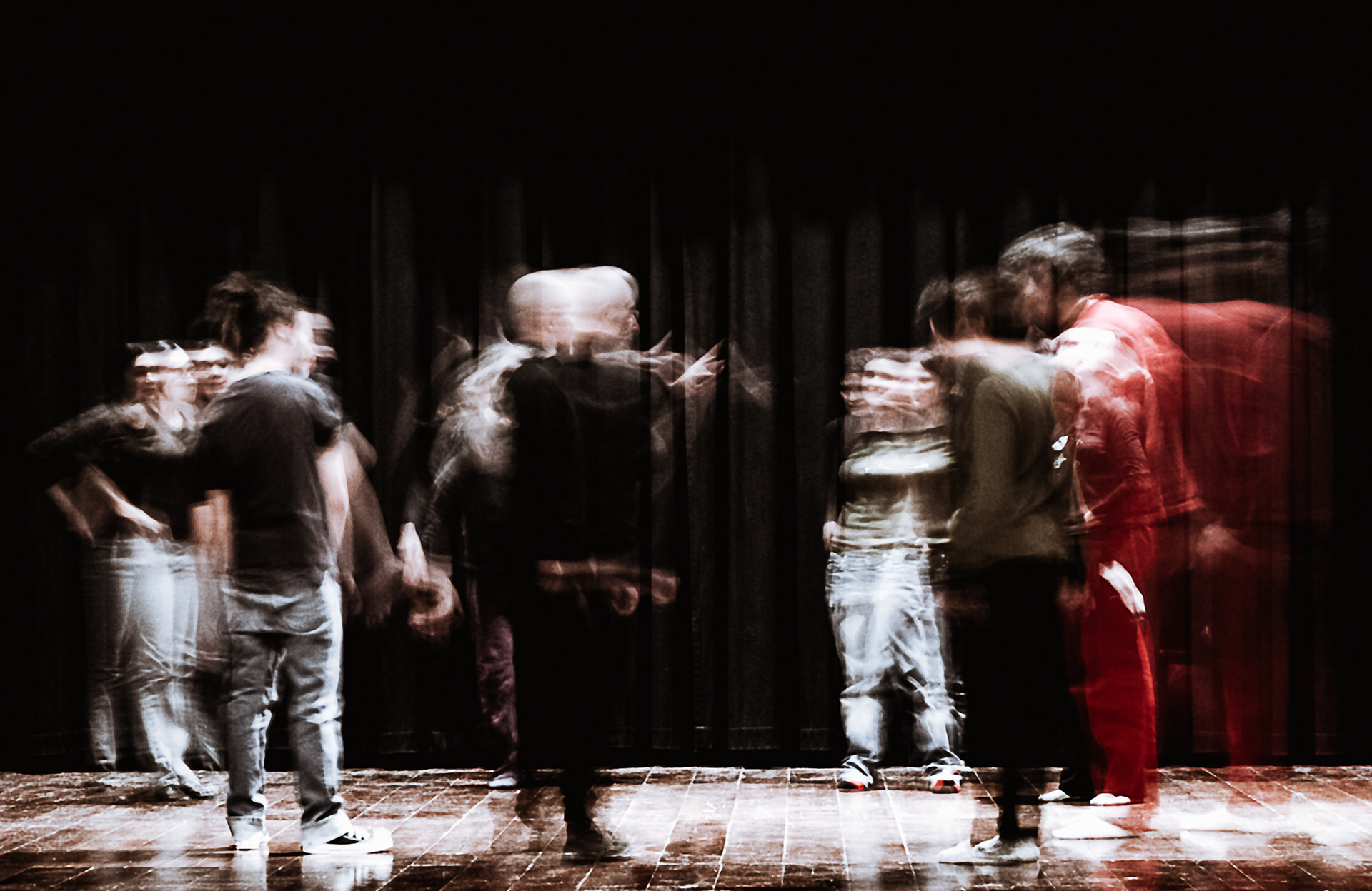 Coreografia della moltitudine