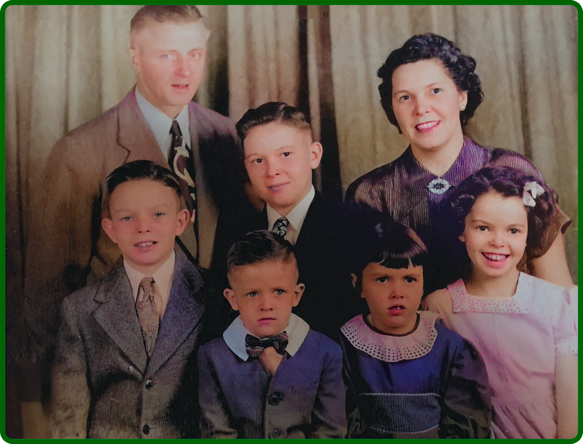 (LtoR) Dad, Grandpa, John, Bill, Dorothy, Grandma, Kathy