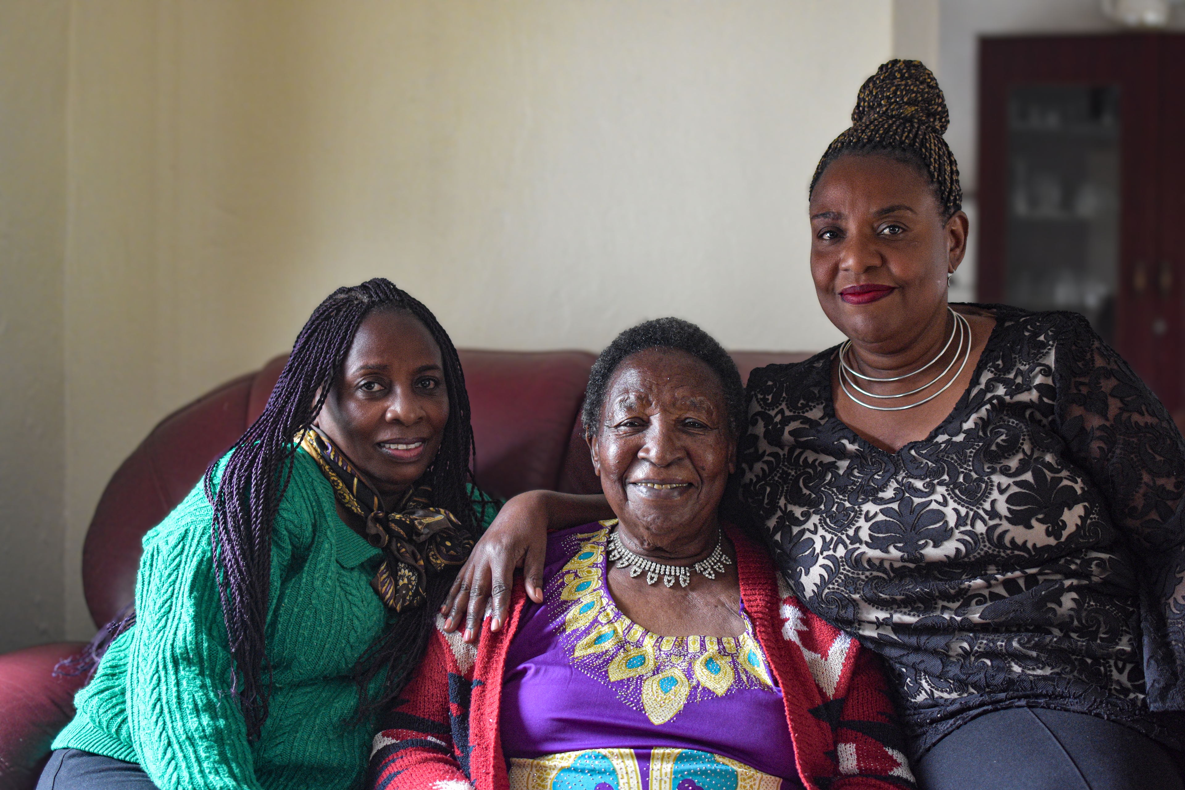 Hope, Evelyn, and Doro