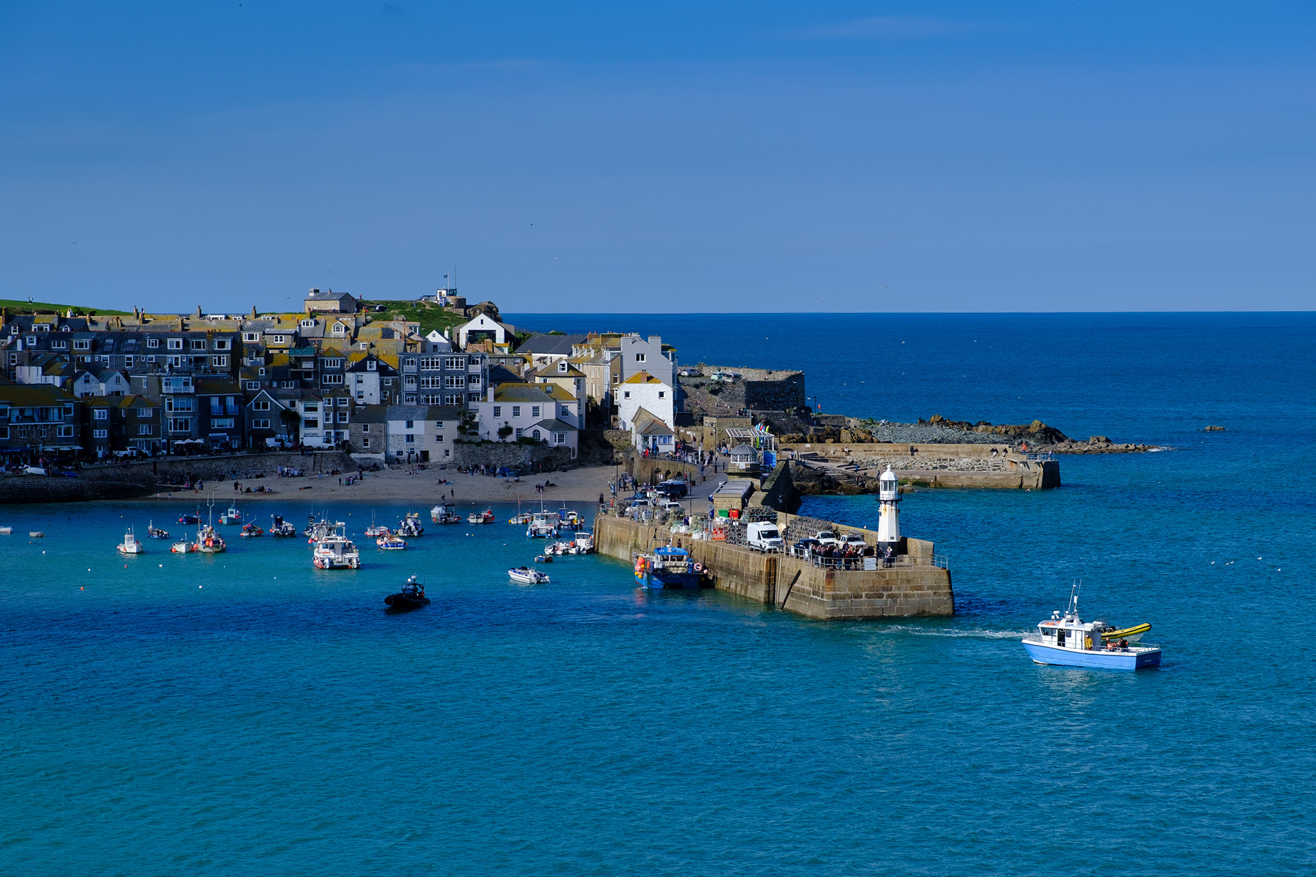 St Ives . Harbour