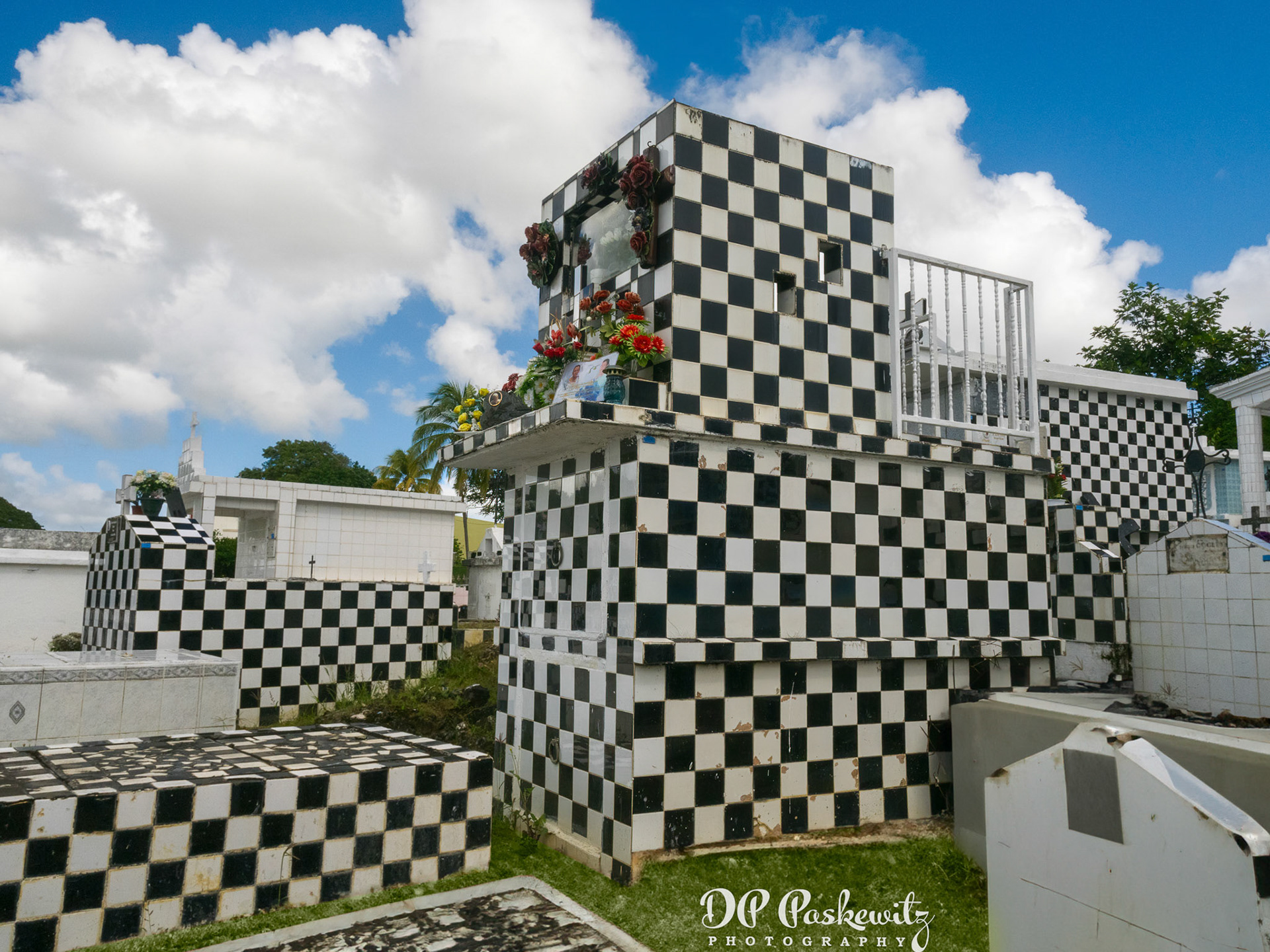 Morne-a-L'eau Cemetery: Guadeloupe, 2023