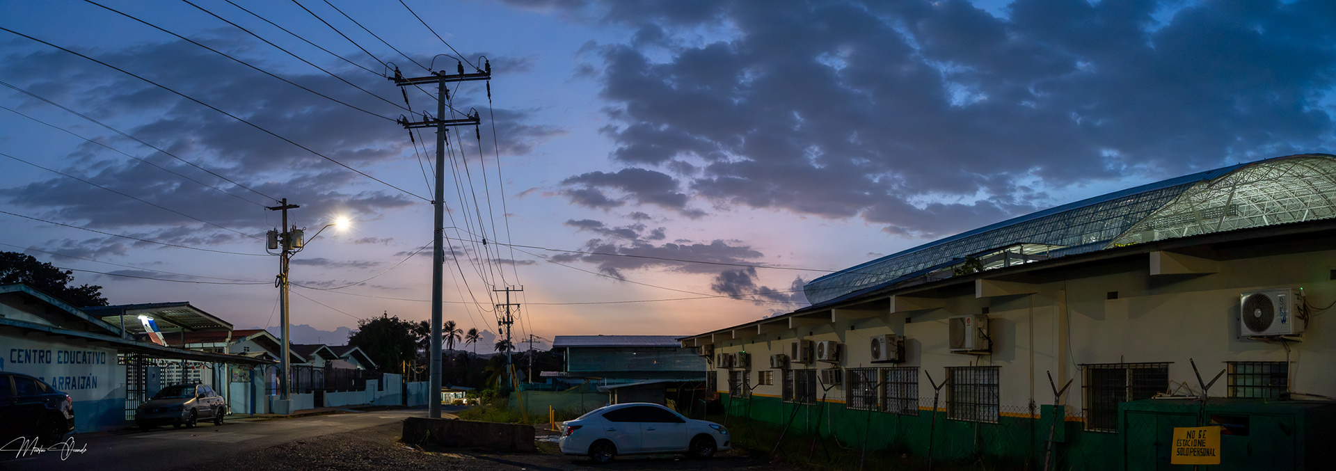 Sunset over Vista Alegre subway station