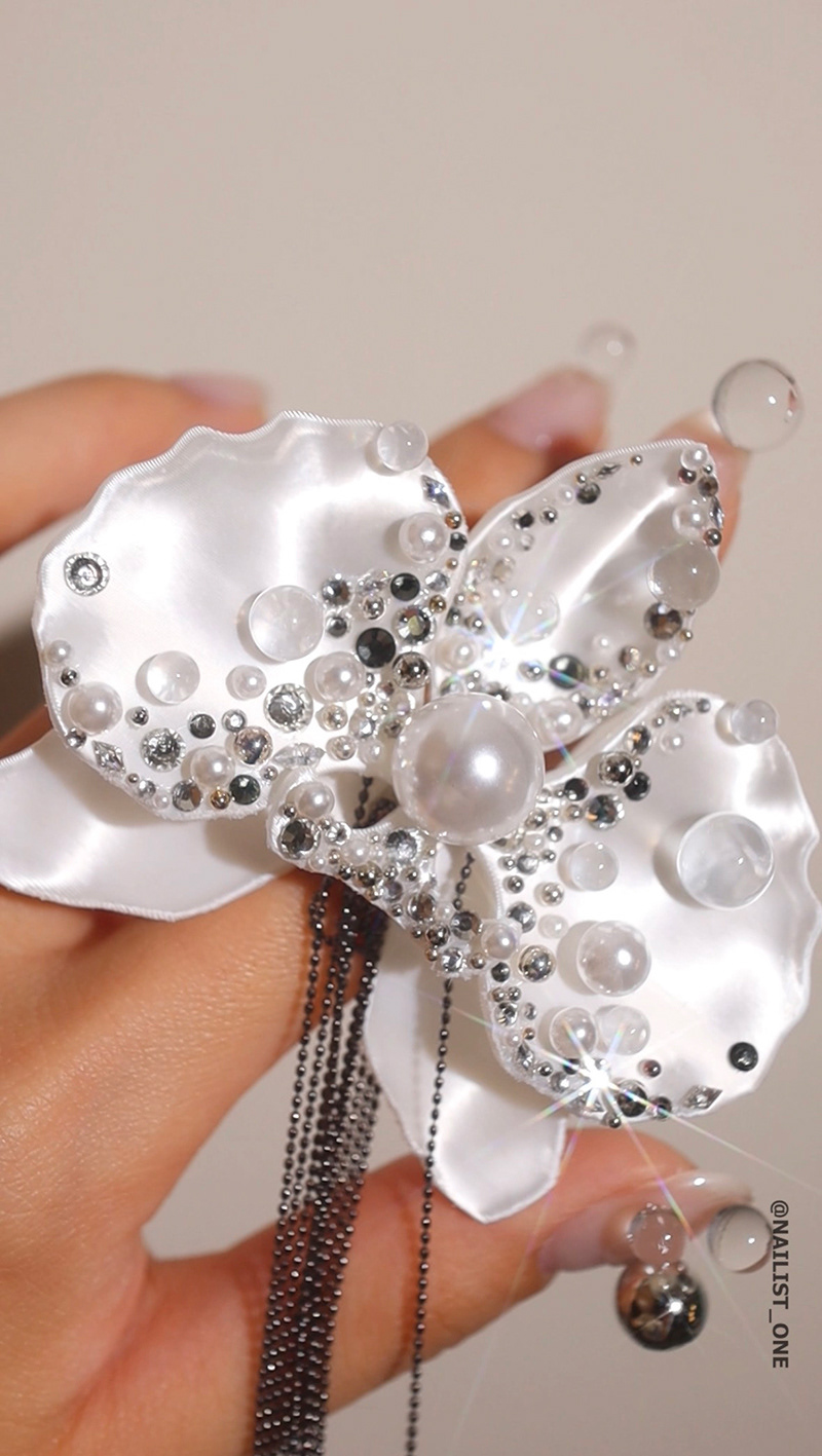 ©NAILIST_ONE : PEARL ORCHID SHELL