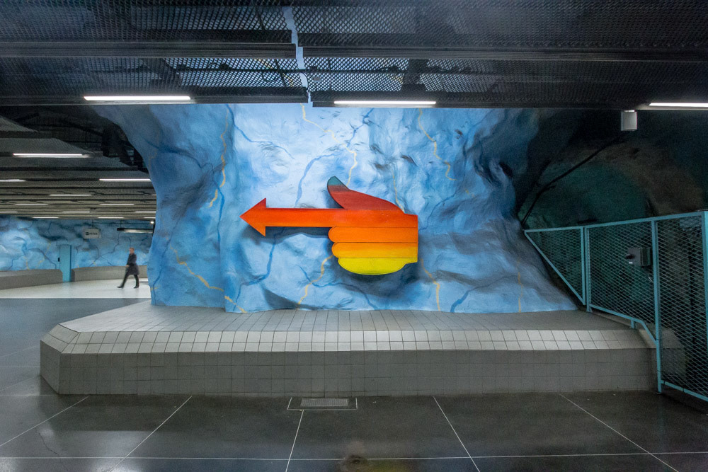 Follow the arrow, Sweden, 2015