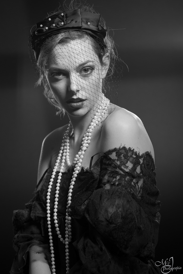 Riona Neve