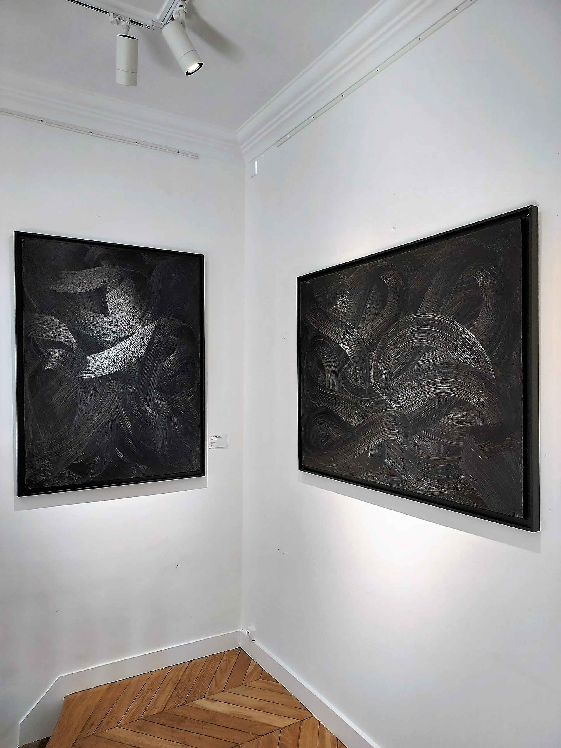 Format 97 * 130 cm