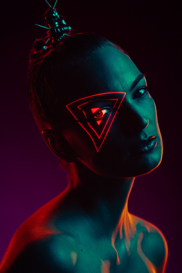 Makeup Artist & Coiffure : Elodie Pawlik