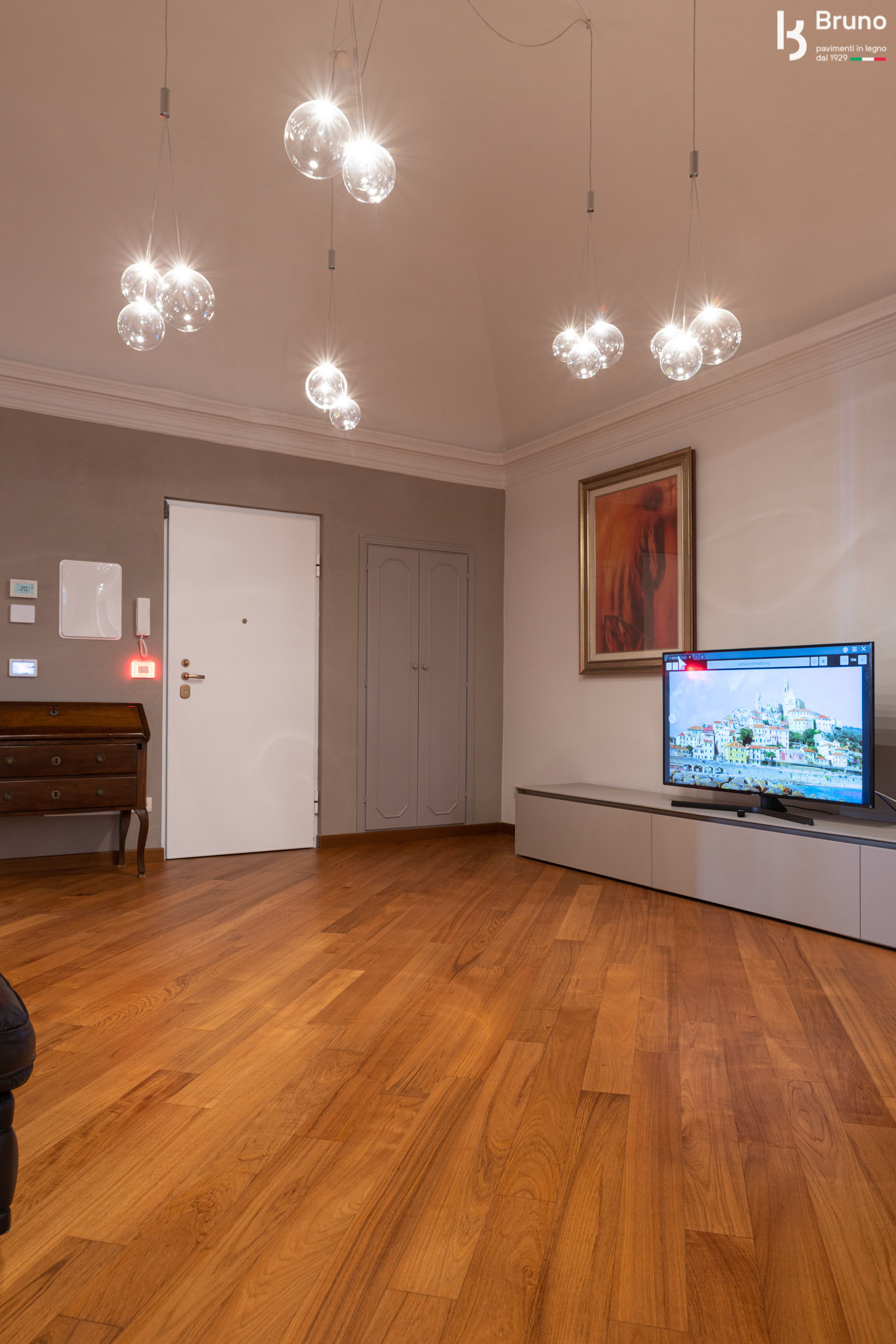 Lo splendido pavimento in tek