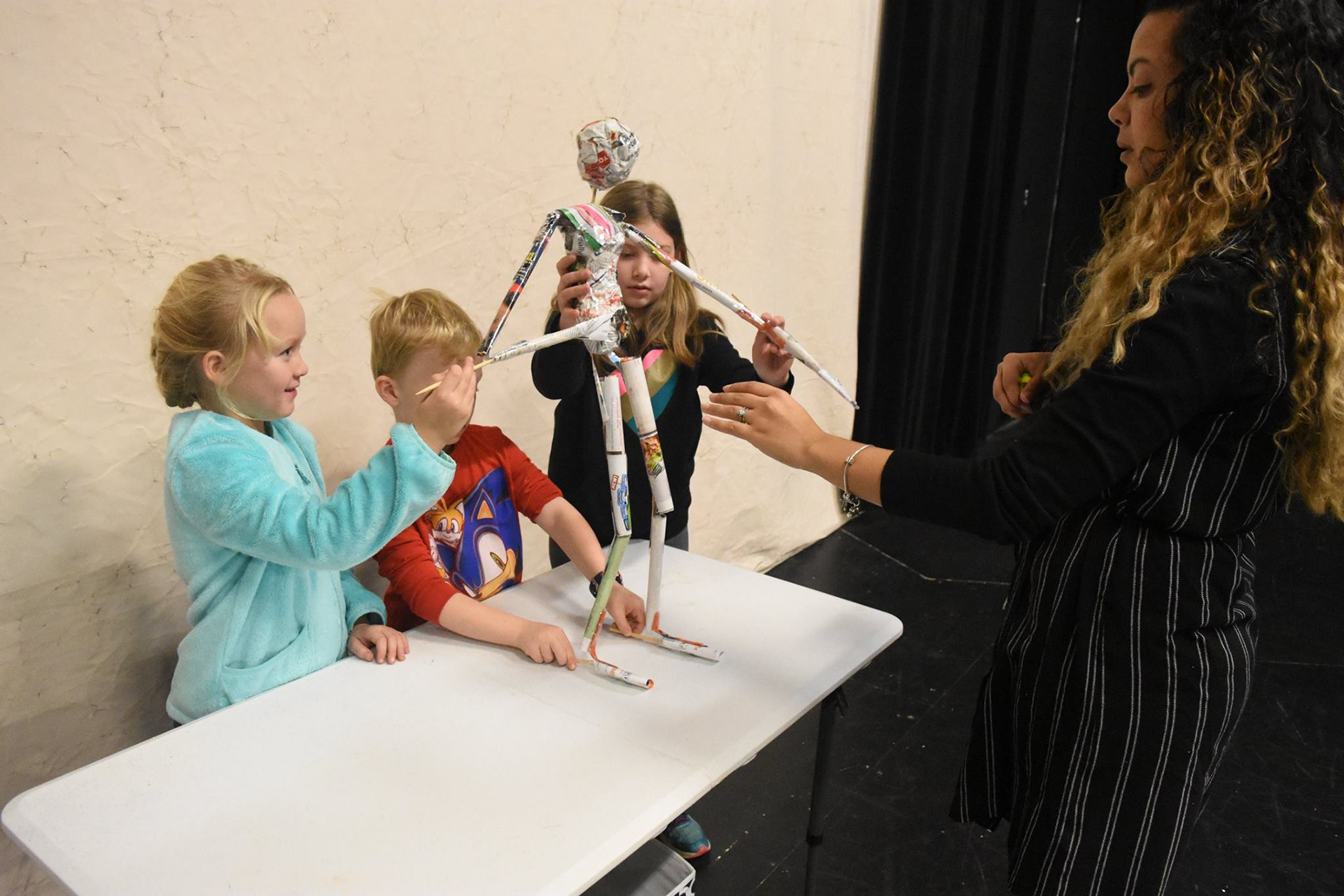 Elementary Puppetry Workshop - Mill Mountain Theatre