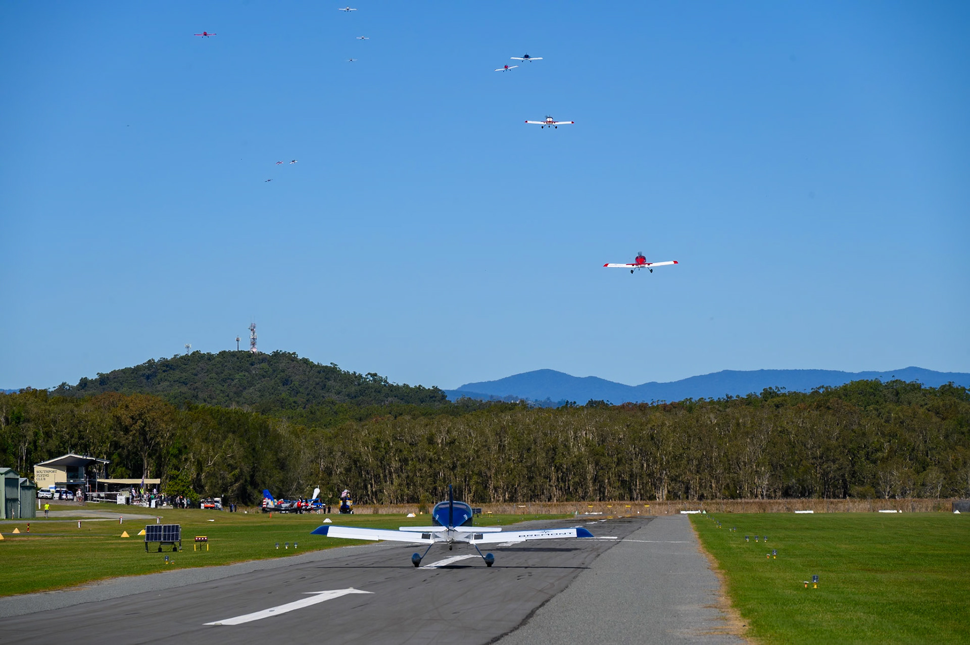 Freedom Formation (13 Planes)