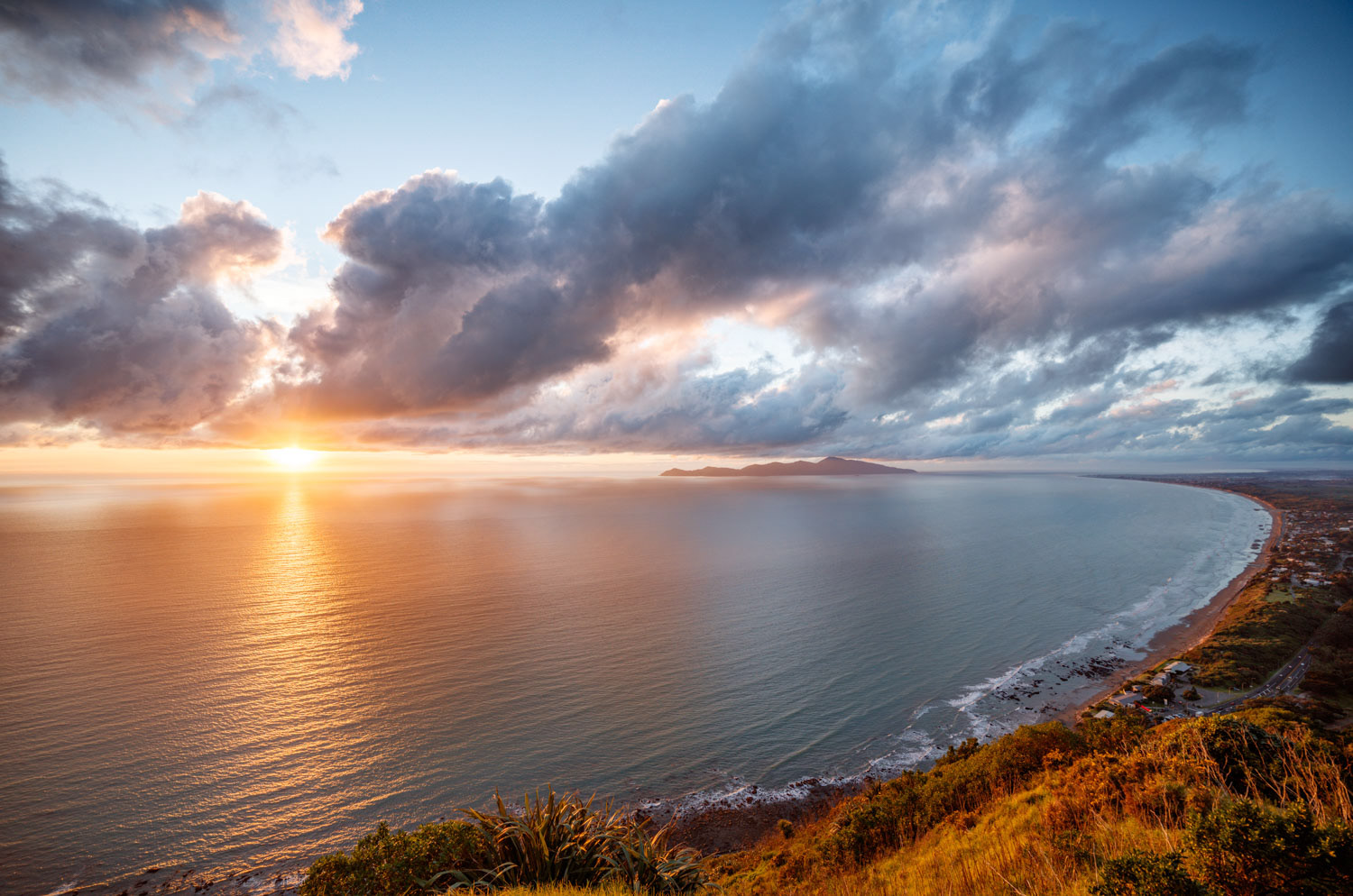 Kapiti sunset from Paekakariki Hill Road
