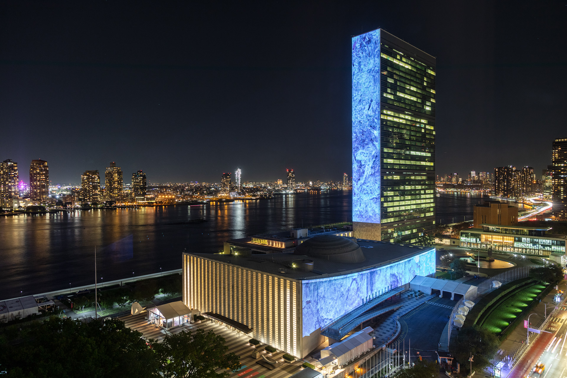 The iceberg projected on the UN buildings.