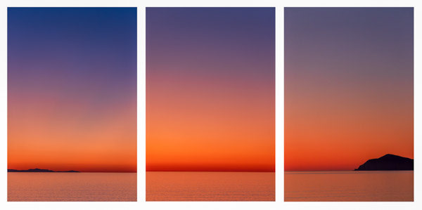 Quiet sunset triptych: The left photo looks southwest from Paekākāriki over the Marlborough Sounds, the right photo towards Kāpiti Island and the middle one, well, in the middle