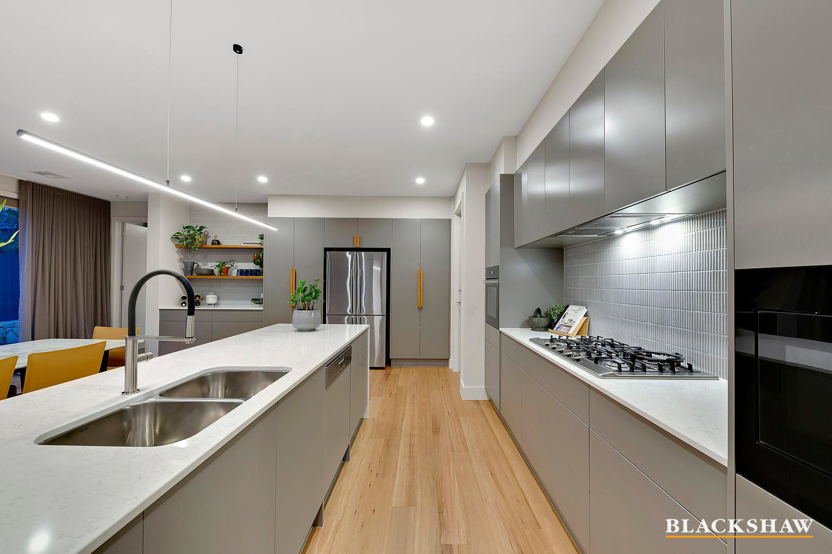 Open Kitchen