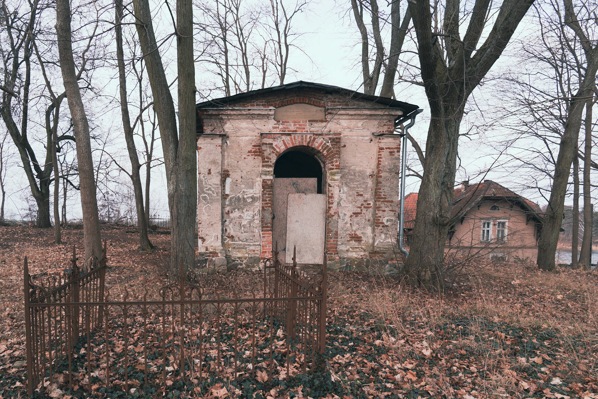 Wejście do kaplicy