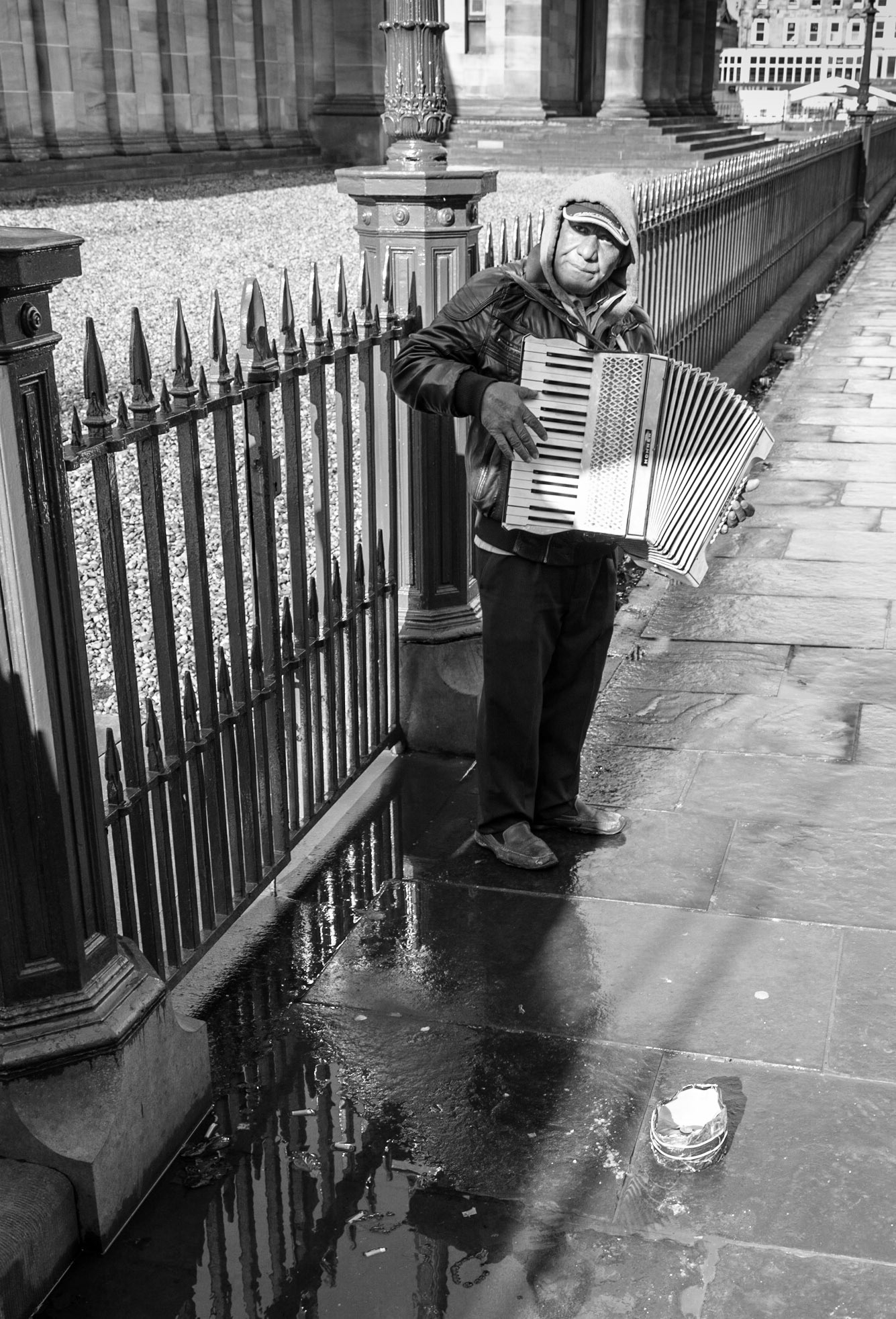 Accordion player, Edinburgh, 2015