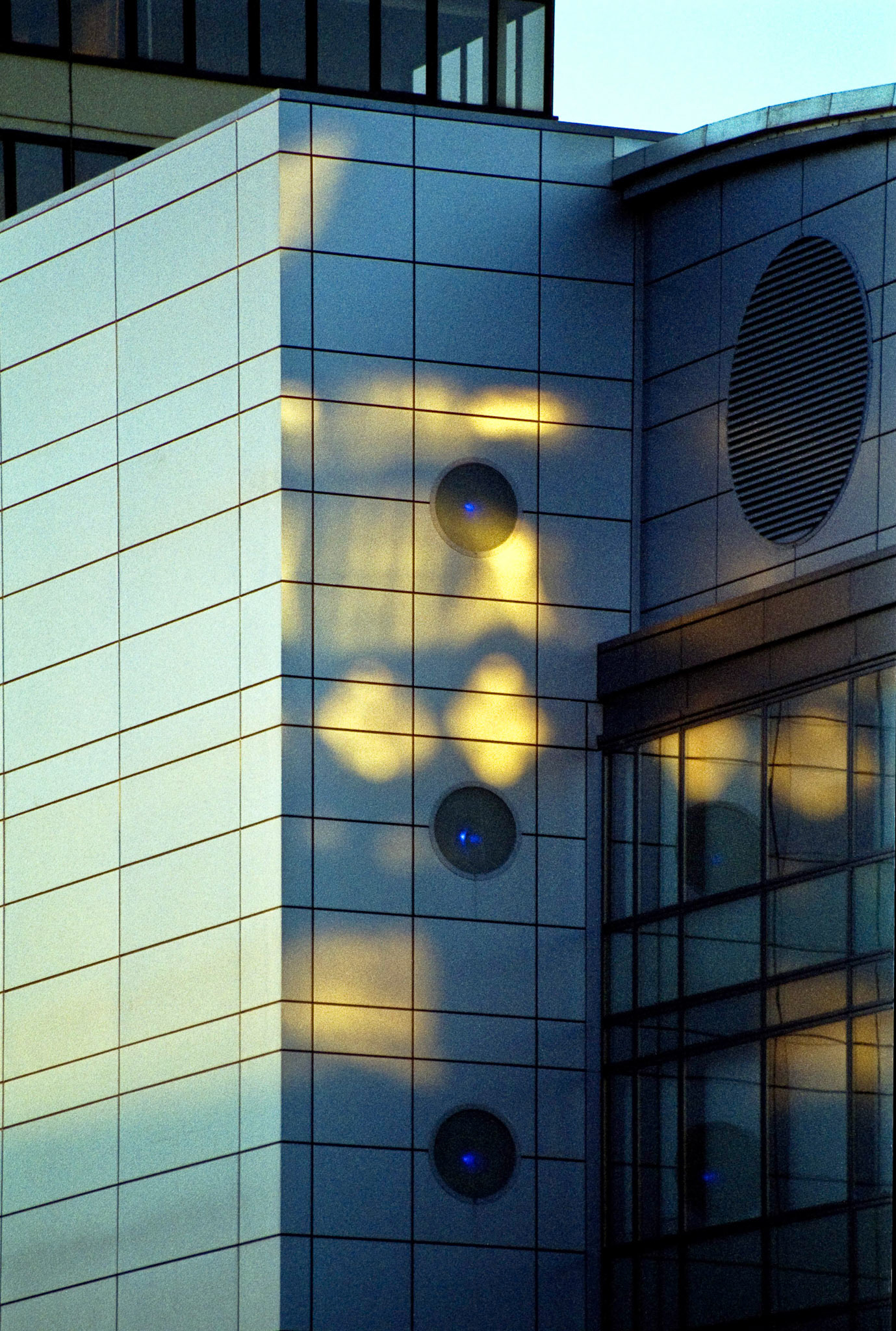 Financial District, Edinburgh, 2000