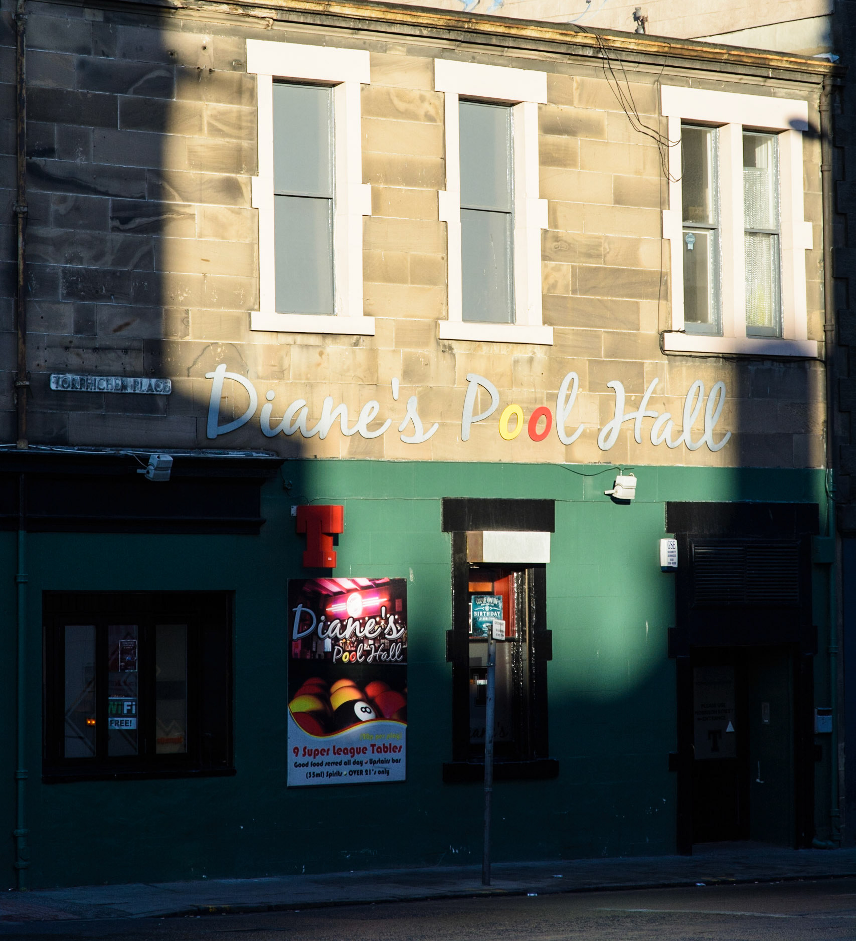 Diane's Pool Hall, Torphicen Place, Edinburgh, 2015
