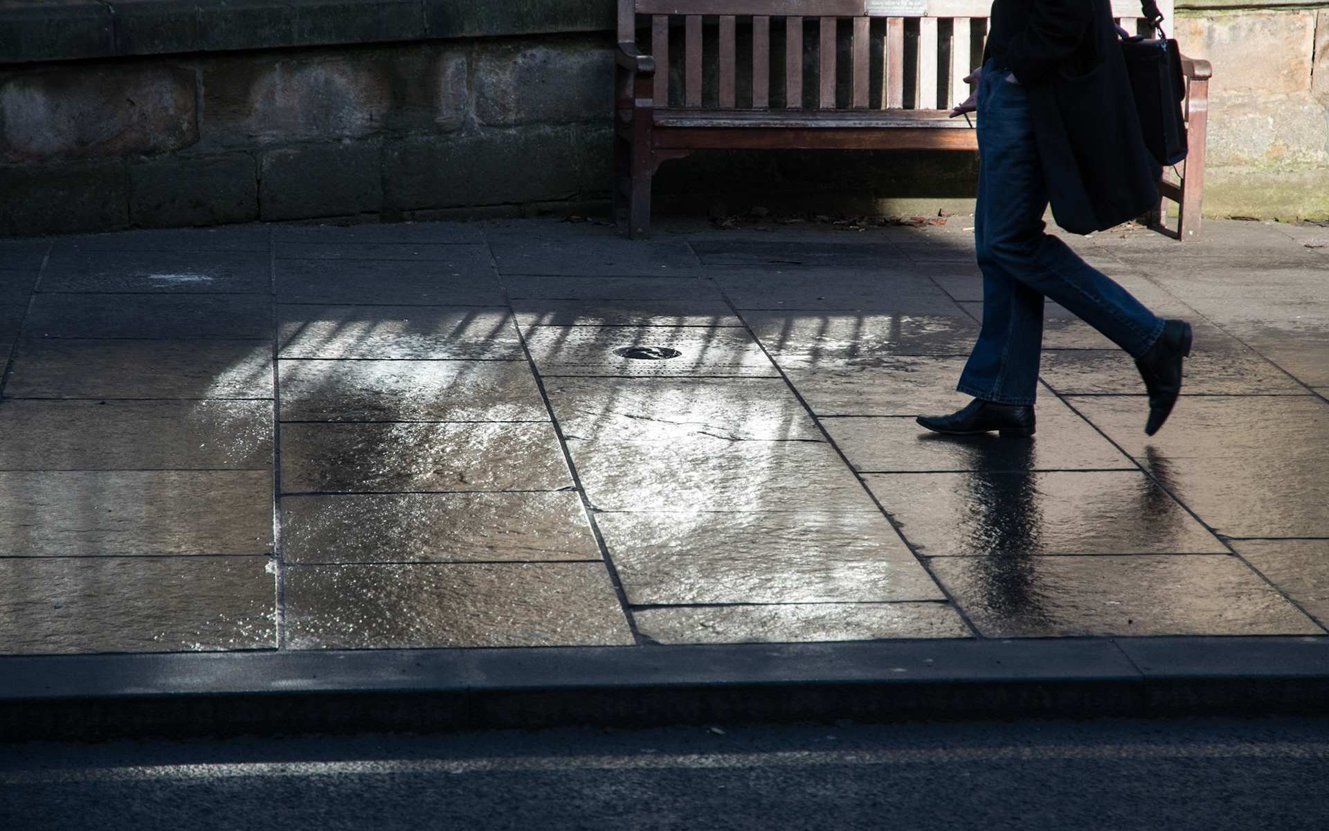 Passer-by, Canongate, Edinburgh, 2017