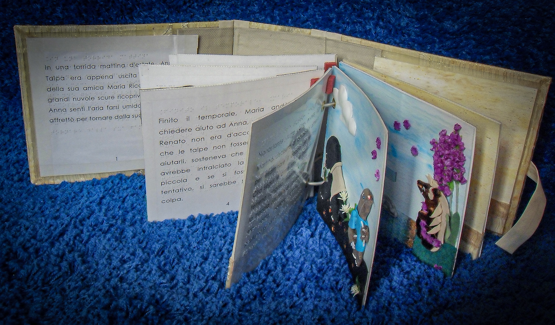 "Gli occhi del Cuore" libro tattile partecipante al Concorso Internazionale TYPHLO & TACTUS 2011 - Tecniche miste
