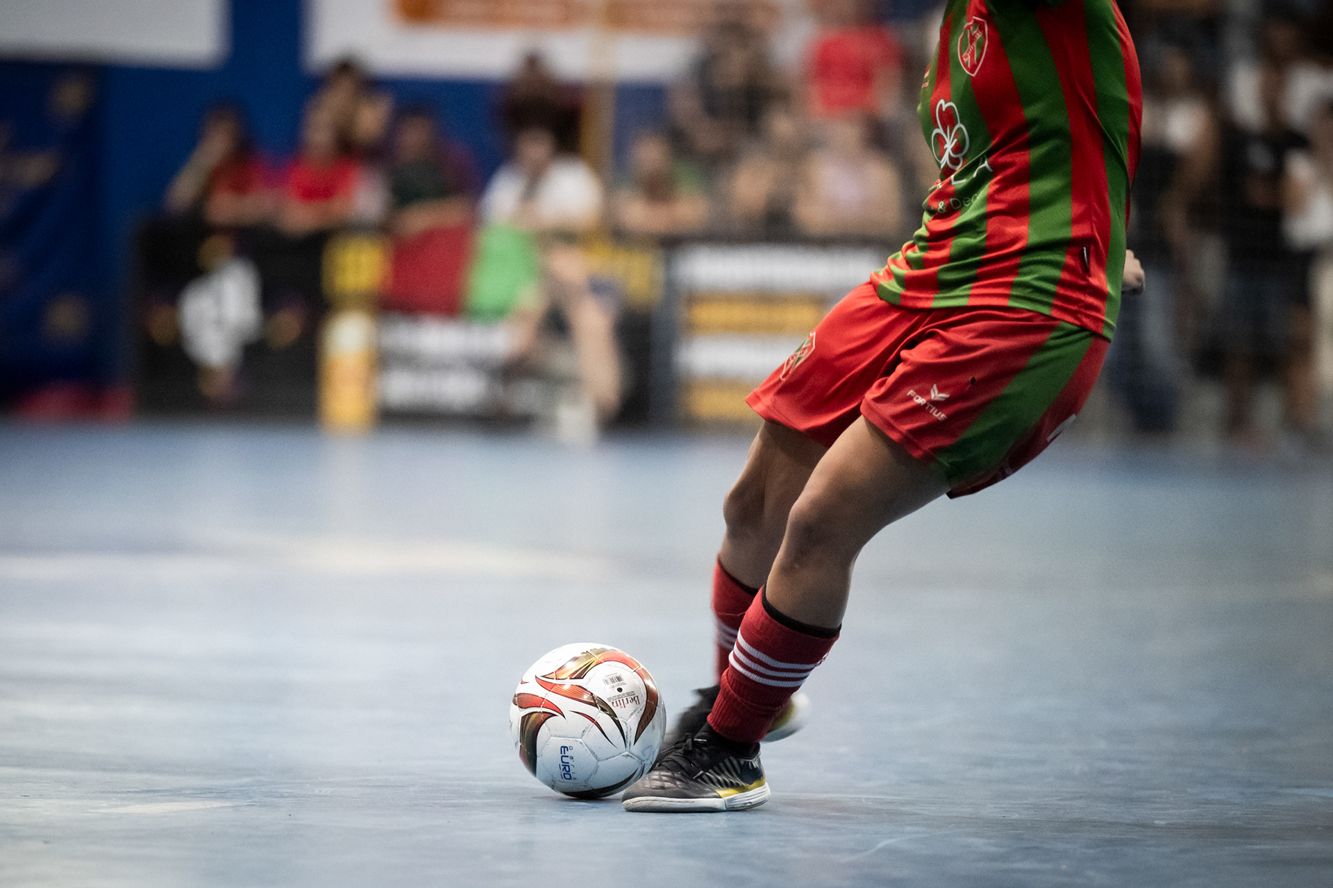 2024-11-25 El Club Cultural De Tapiales , en la categoría Femenino enfrenta a Mavia para lograr el ascenso a AFA. 