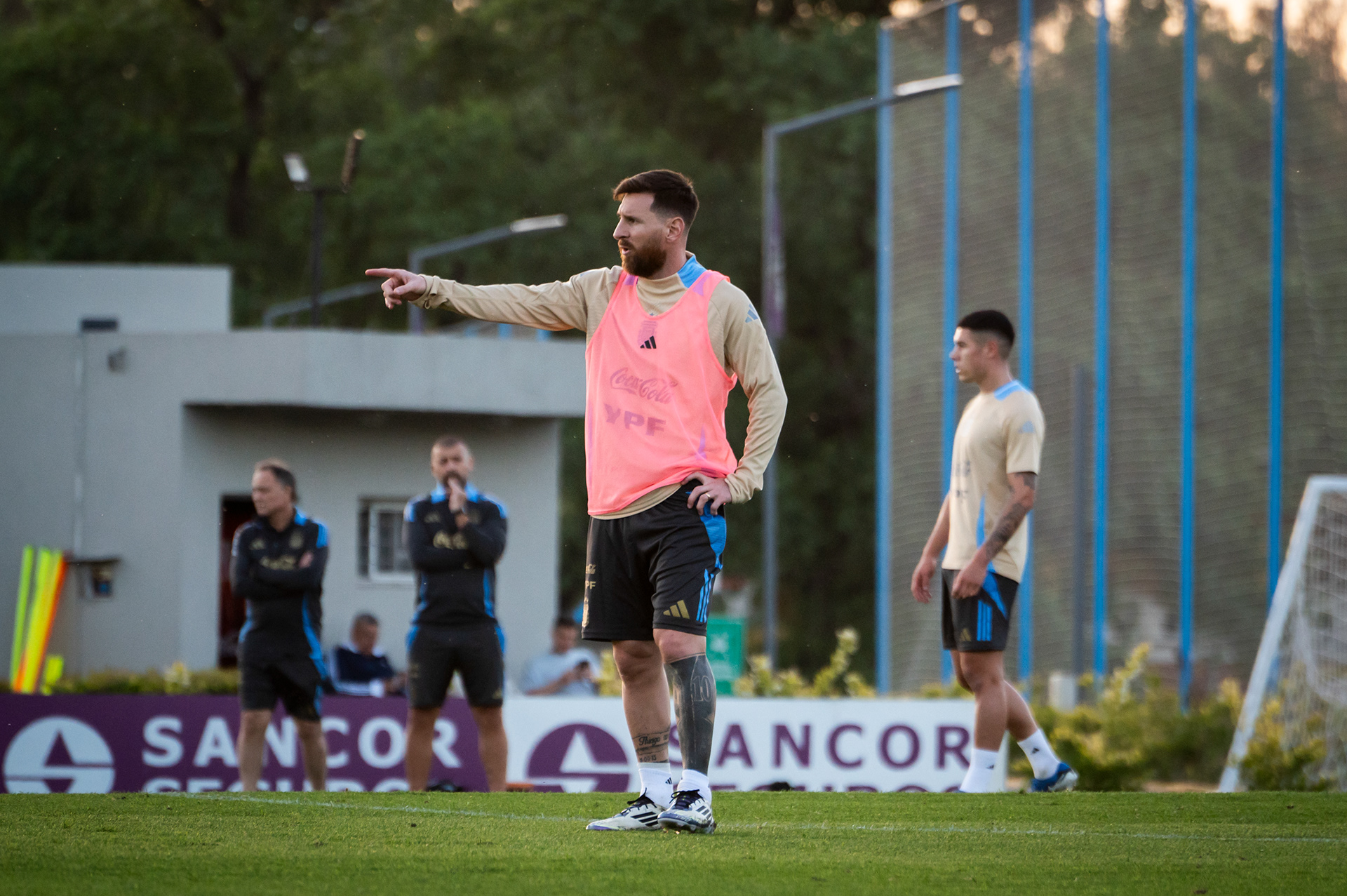 Lionel Messi en el entrenamiento de la Selección Campeona del Mundo