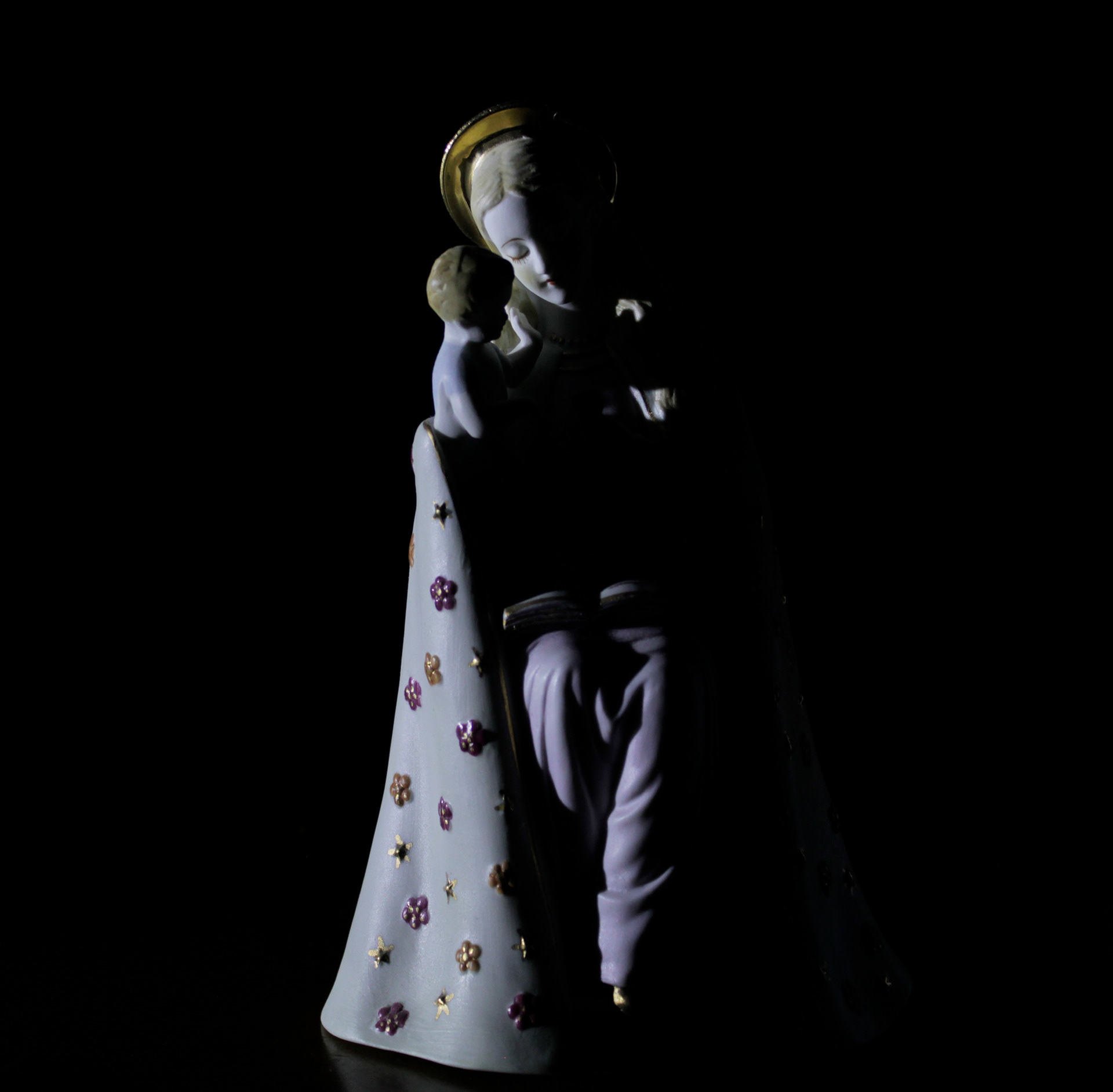 Madonna & Child - Half Illuminated
