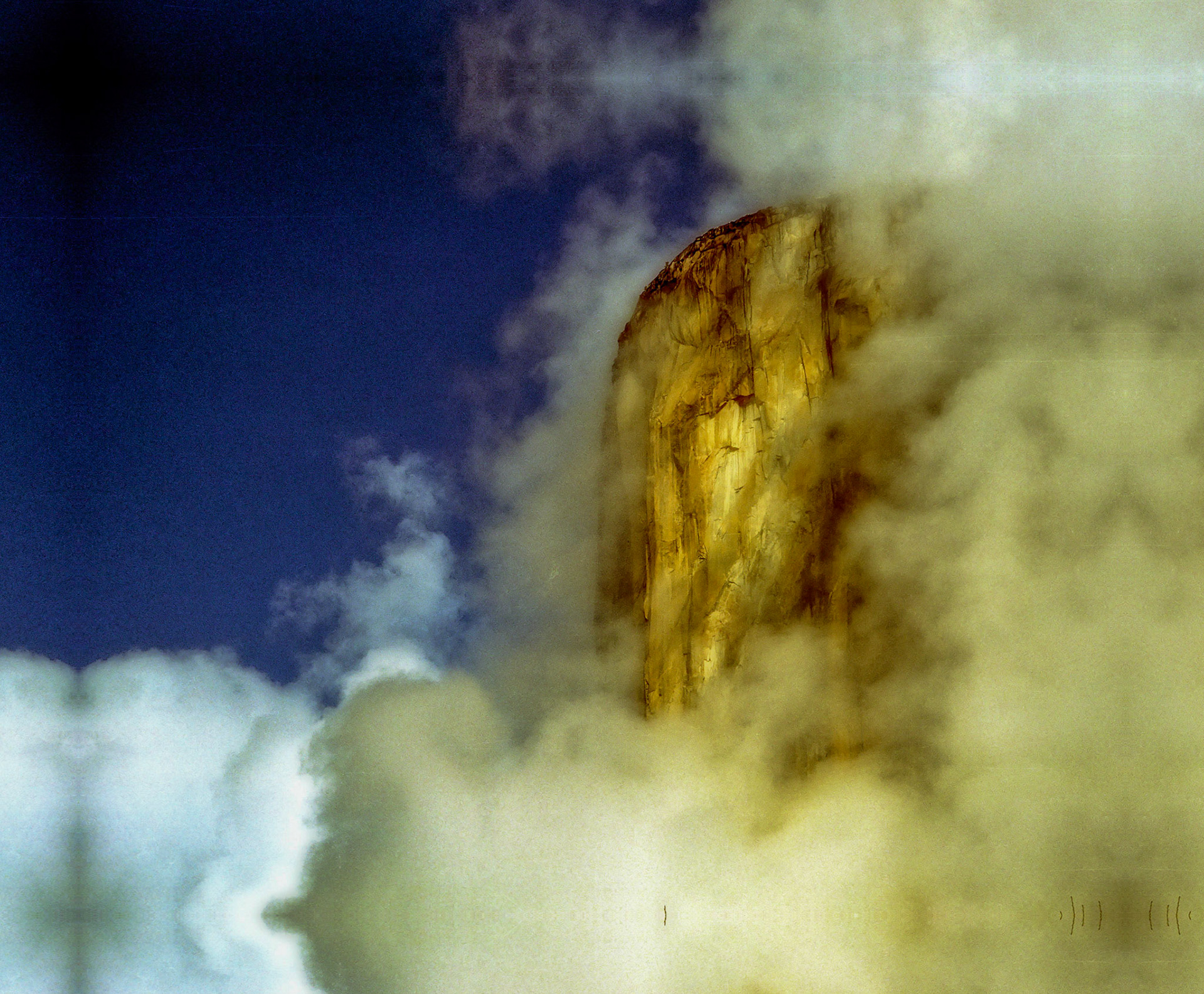 Nikon N80, Tamron 20-300 macro telephoto lens.March 26,2004 El Capitain, Yosemite Valley, Yosemite National Park, California USA