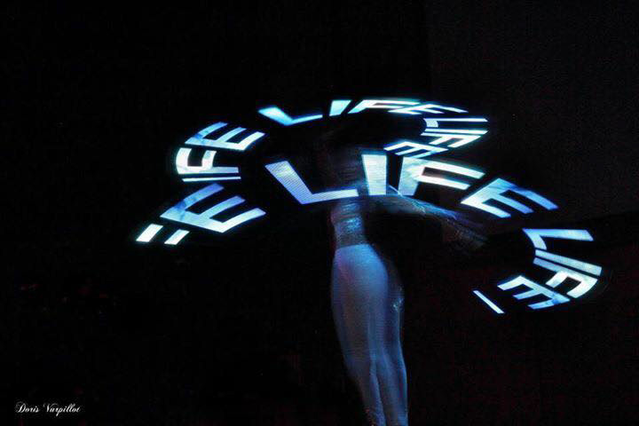 Flow art de bâtons pixels lumineux (programmables)