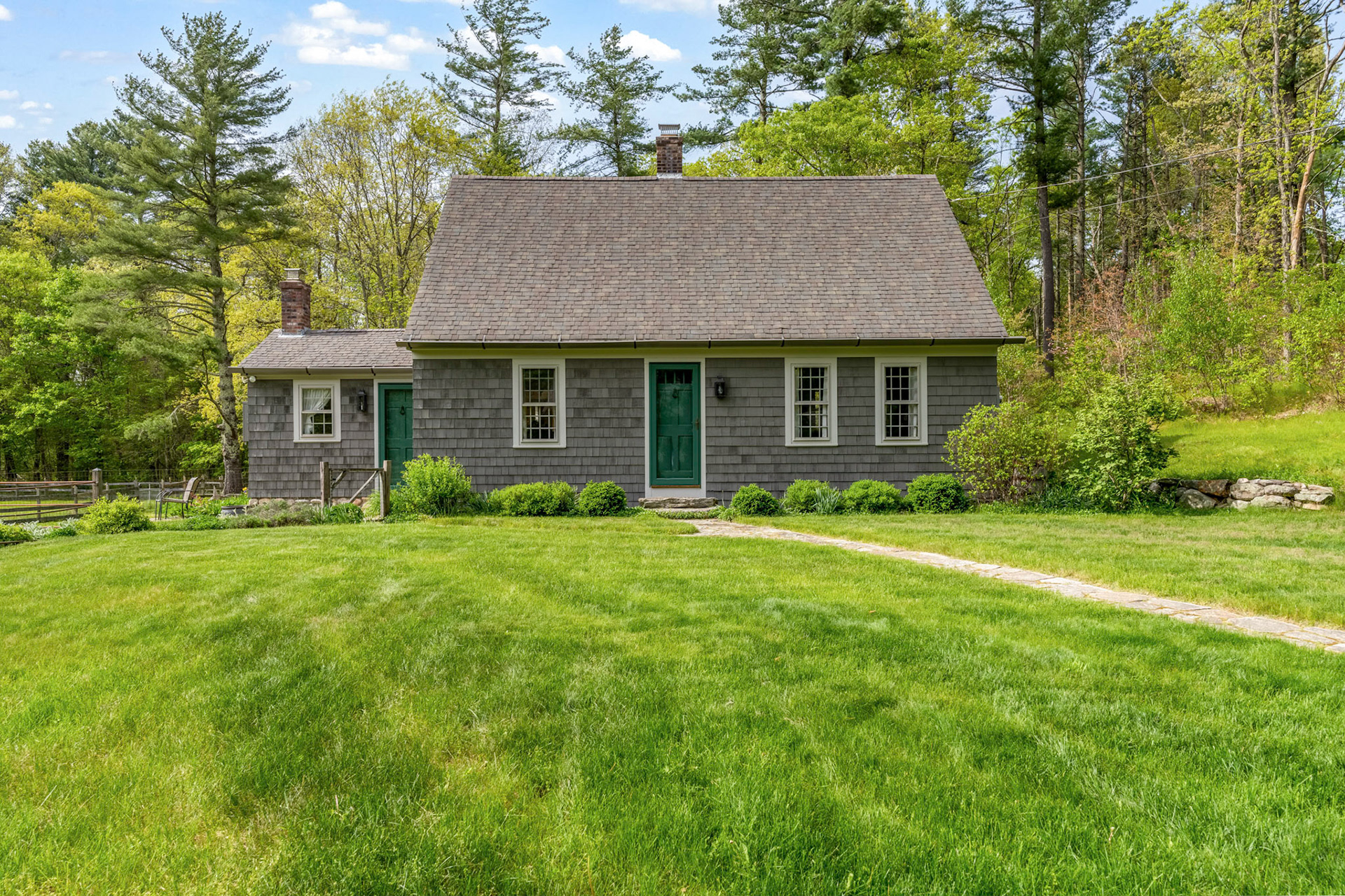 Real Estate Photography by Mark B. Carrier Photography @MBCarrier_Photography - Smithfield, RI, USA