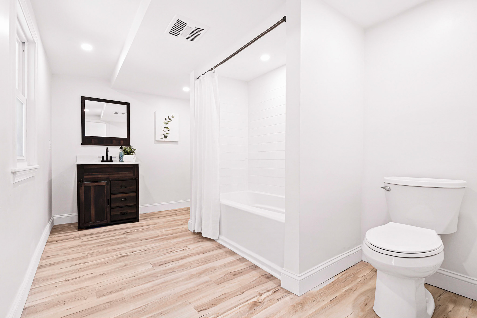 Real Estate Photography by Mark B. Carrier Photography @MBCarrier_Photography - Smithfield, RI, USA