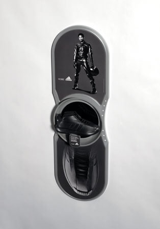 Kobe signature shoe POP