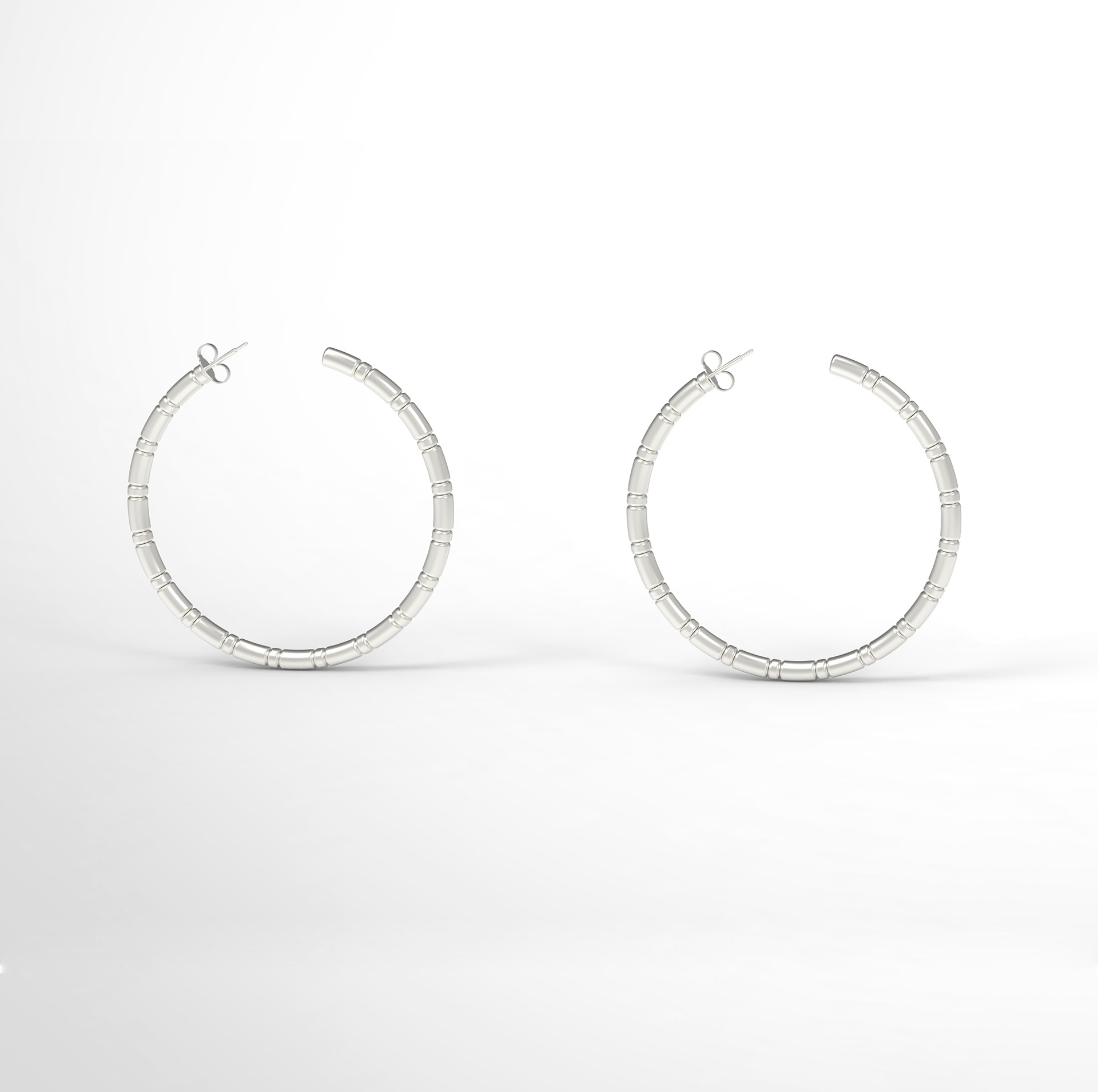 CREOLE IN SILVER