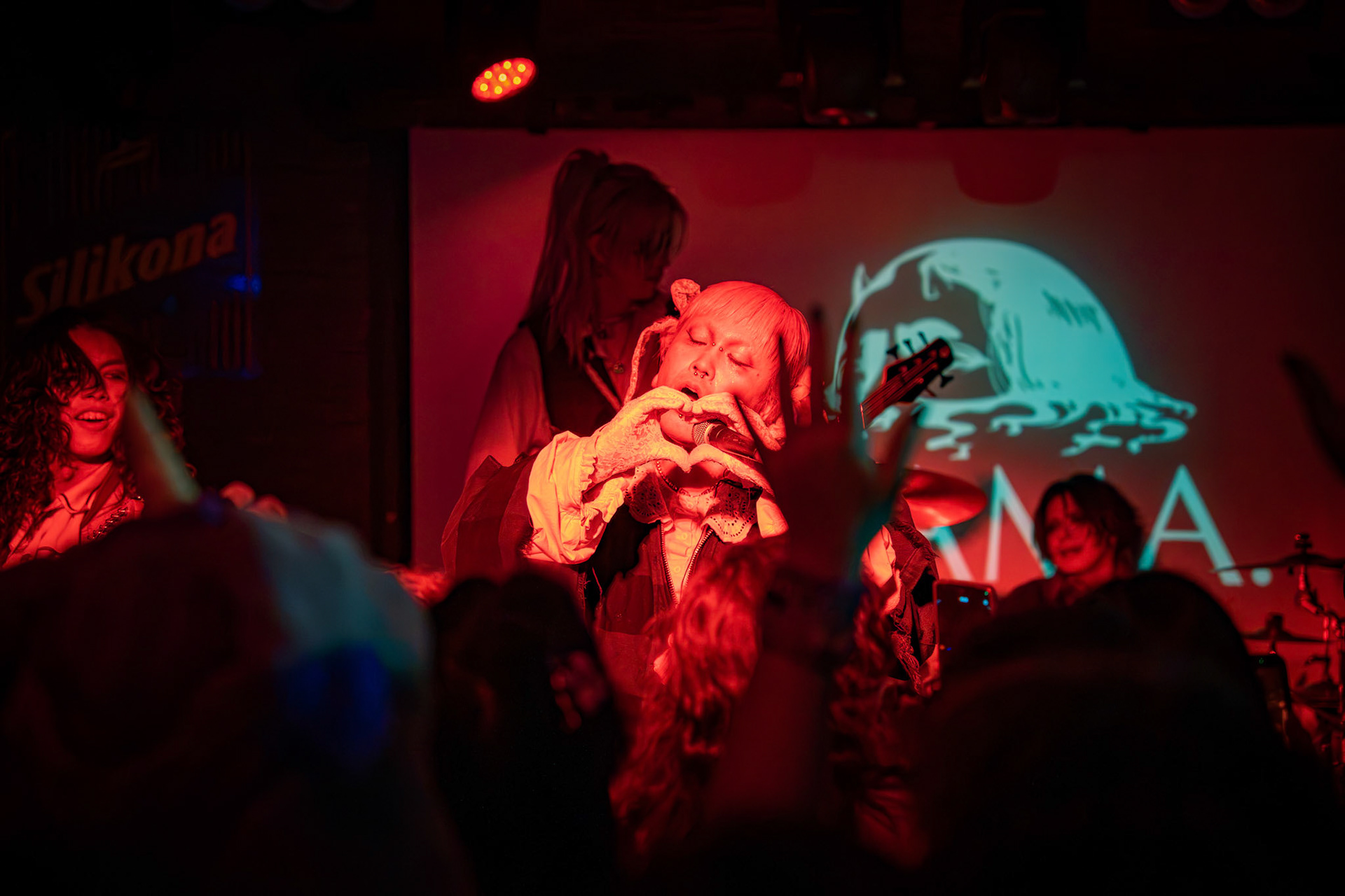 MAMA x fesFE[M]: Harmony in Dissonance EU Tour