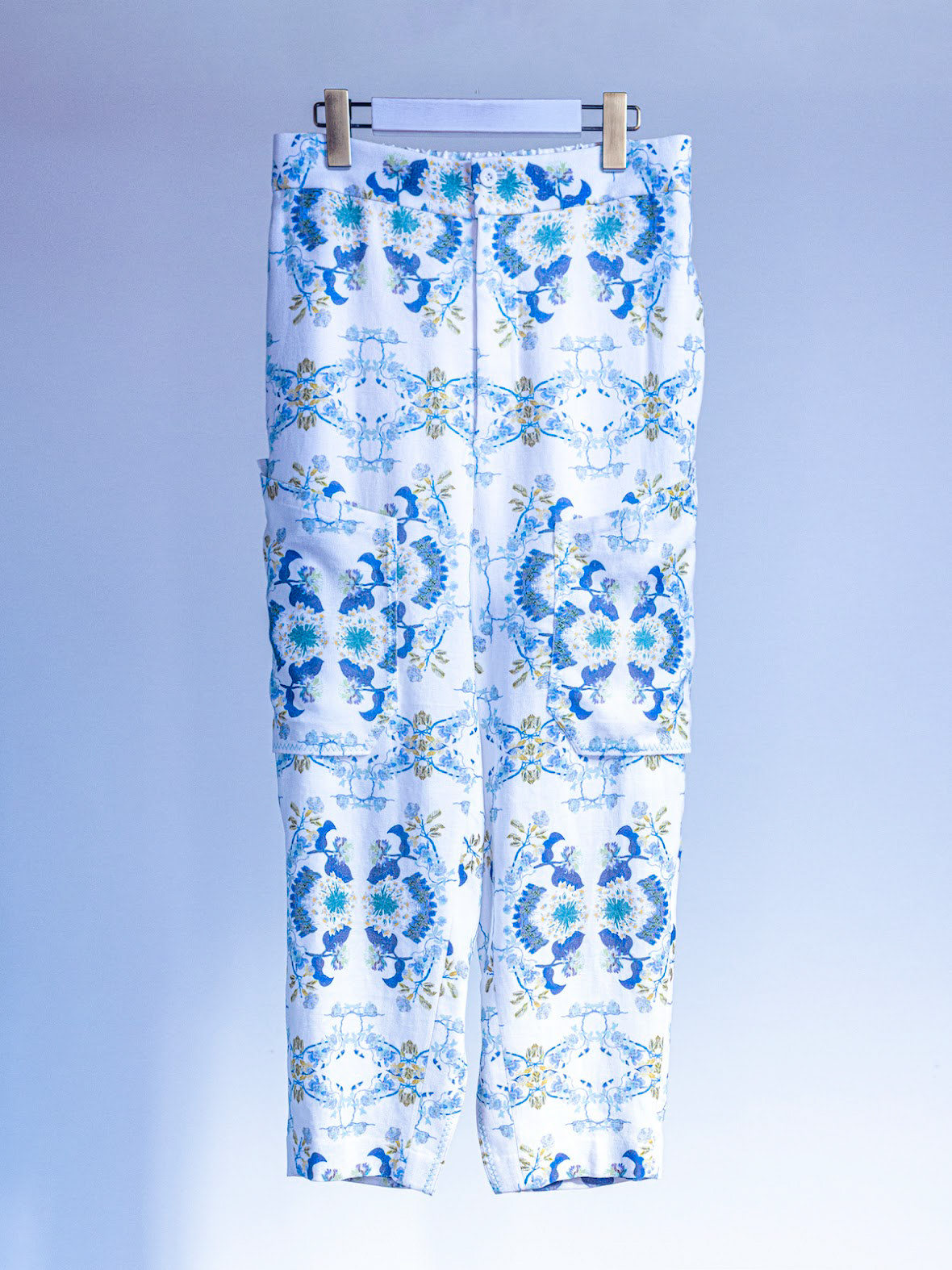 Floral chinoiserie print made with linen and rayon fabric
